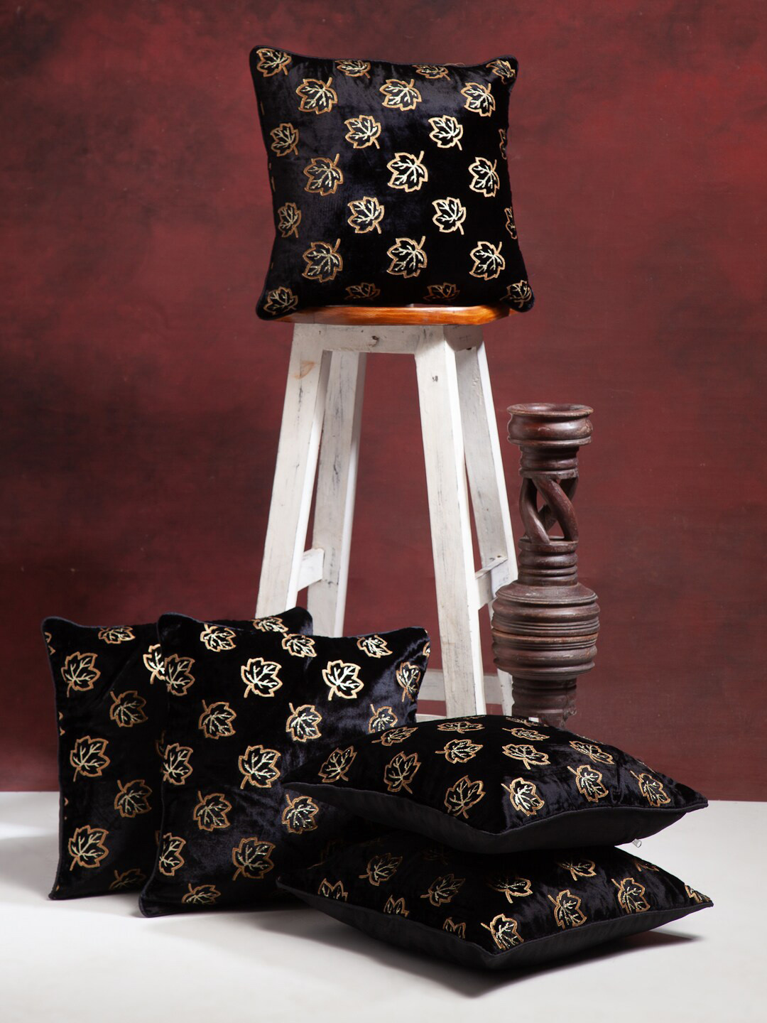 

Alina decor Black & Gold-Toned Set of 5 Embroidered Square Cushion Covers
