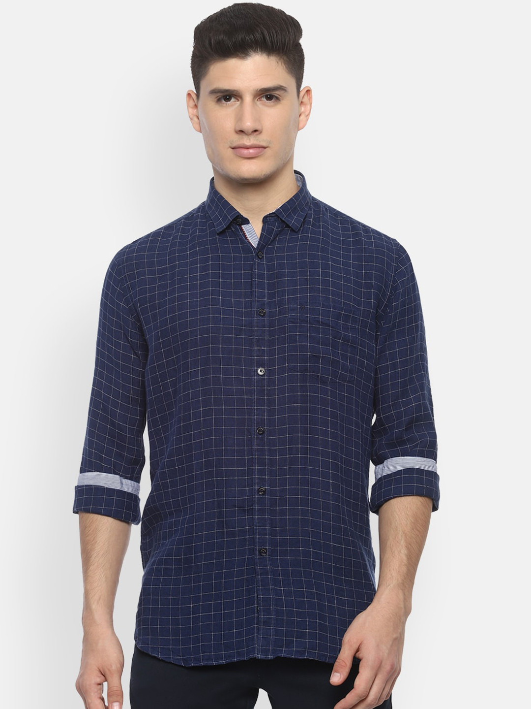 

Van Heusen Sport Men Navy Blue & White Slim Fit Checked Casual Shirt