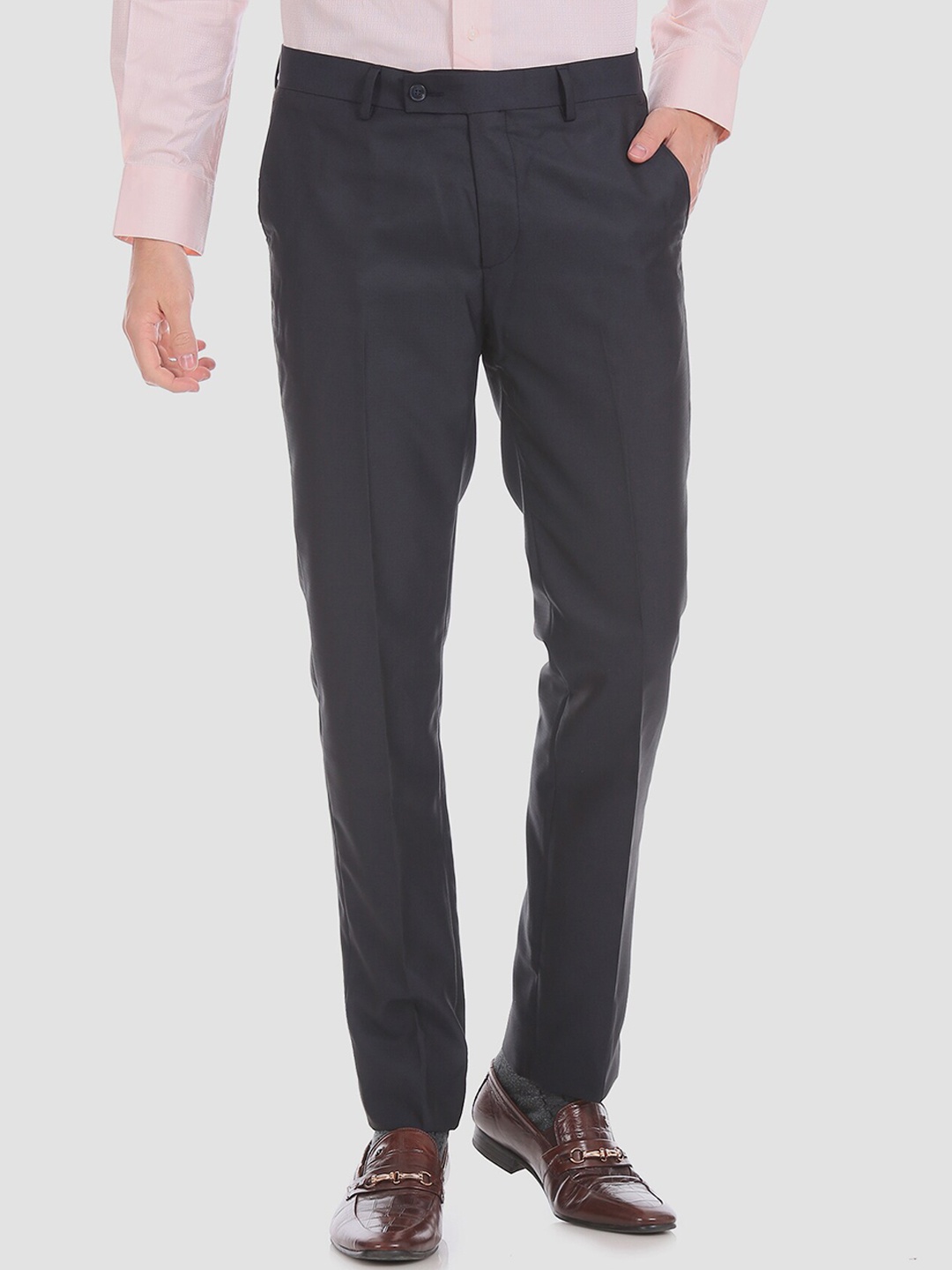 

Arrow Men Navy Blue Regular Fit Solid Formal Trousers