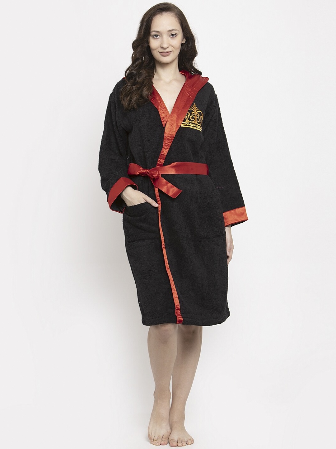 DECOREALM Women Black & Red Embroidered Bath Robe