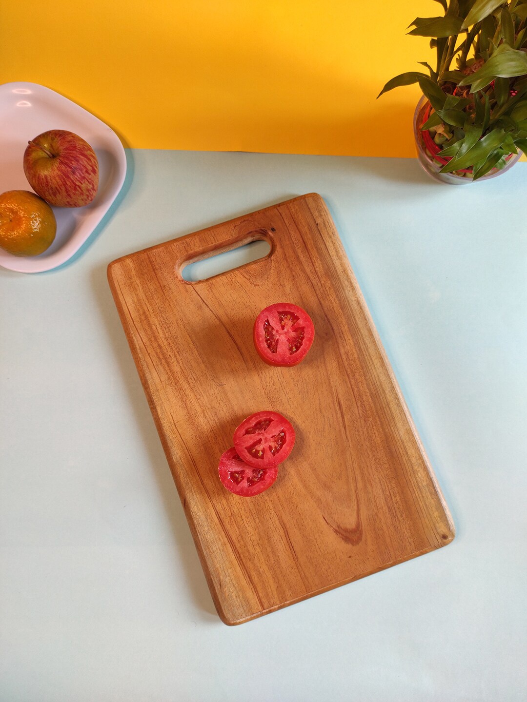 

CRAYTON Brown Solid Classic Top Handle Wooden Chopping Board