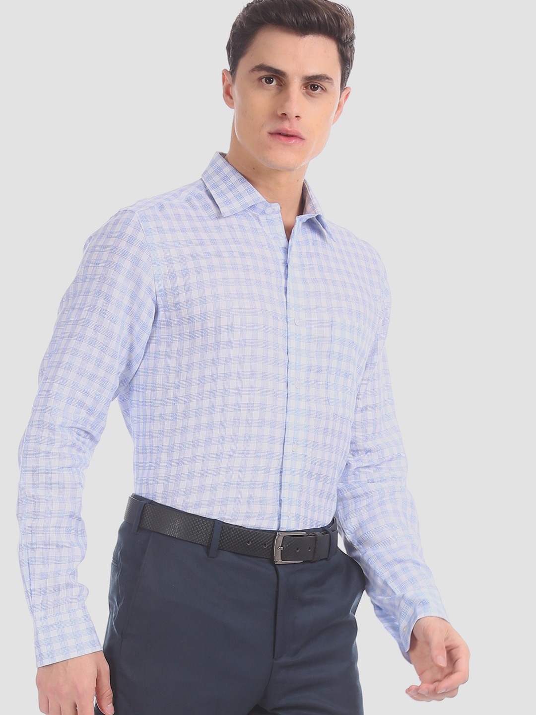 

Arrow Men Blue & White Regular Fit Checked Linen Formal Shirt