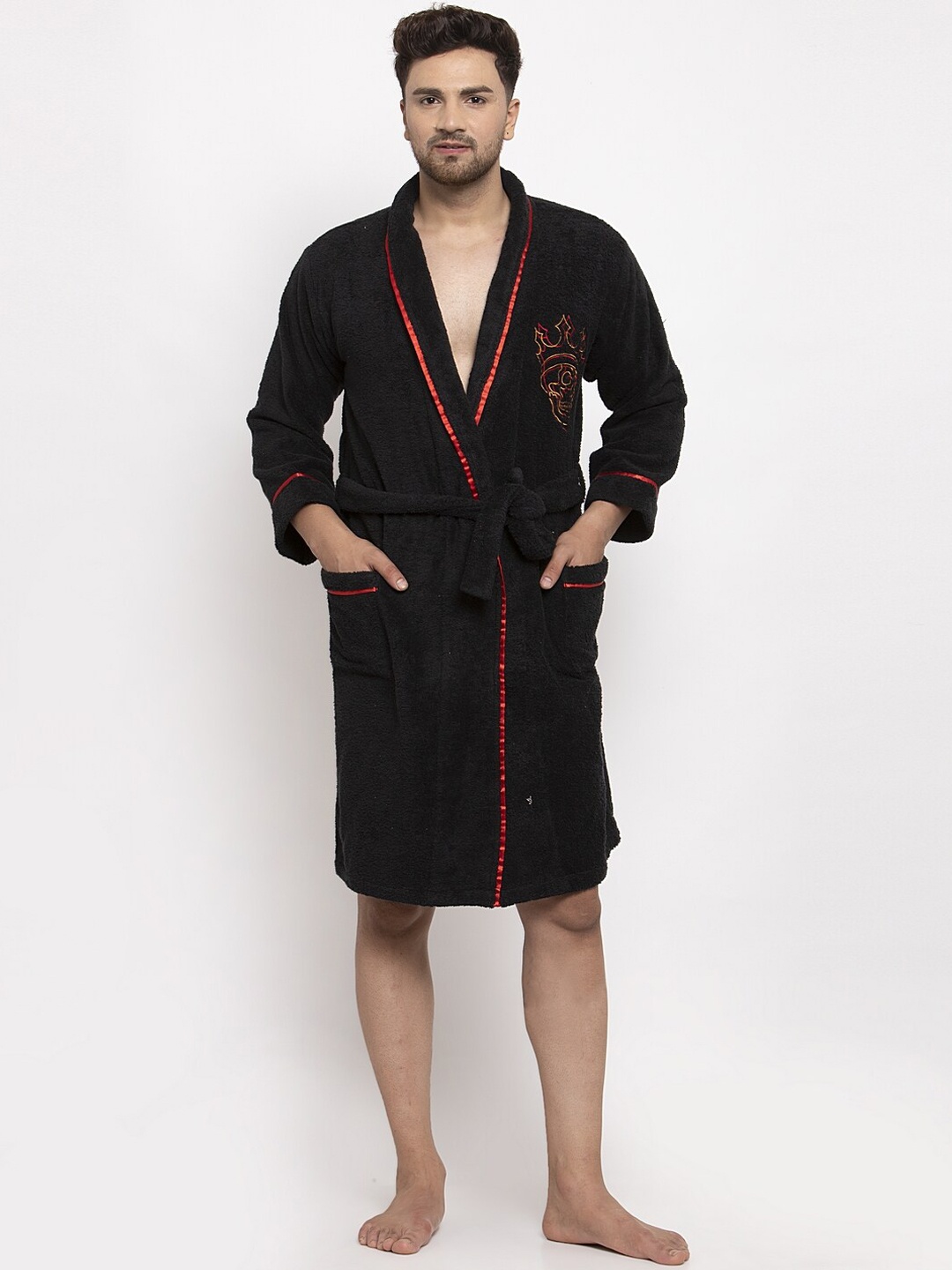 

DECOREALM Men Black & Red Embroidered Bath Robe