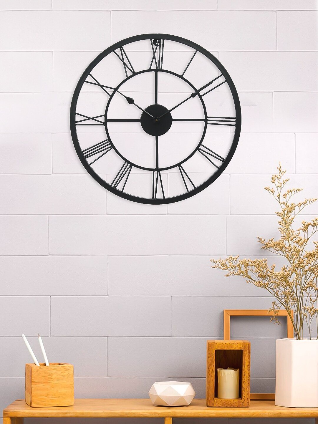 eCraftIndia Black Handcrafted Round Solid Analogue Wall Clock