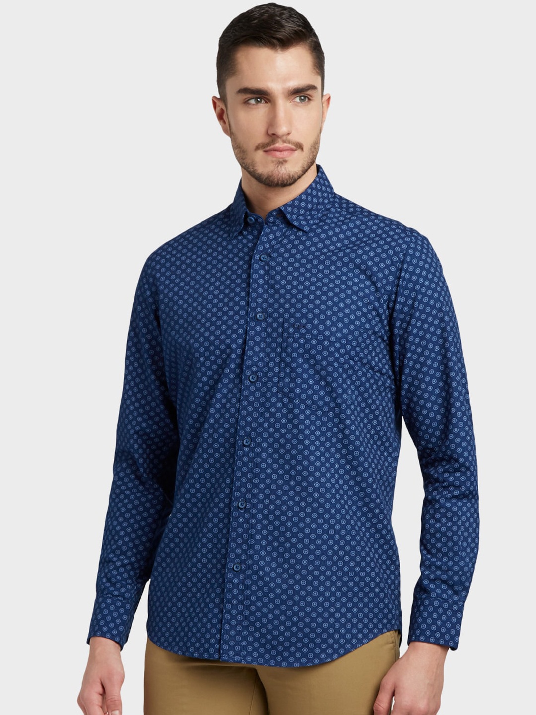 

ColorPlus Men Blue Tailored Fit Printed Casual Shirt