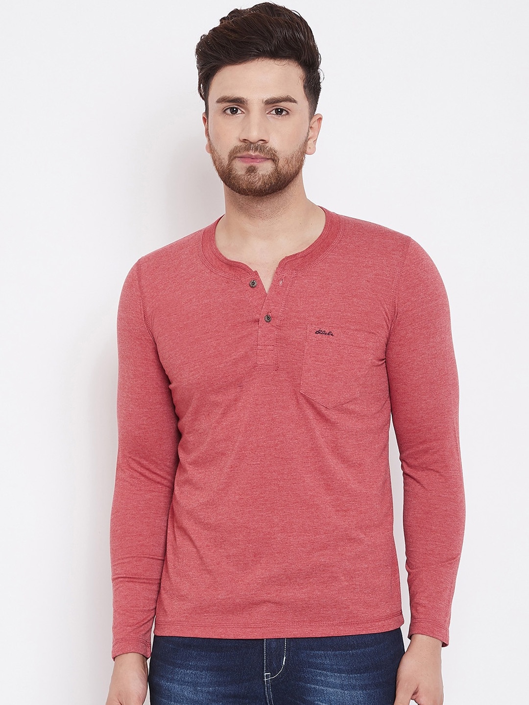 

Adobe Men Red Solid Henley Neck T-shirt