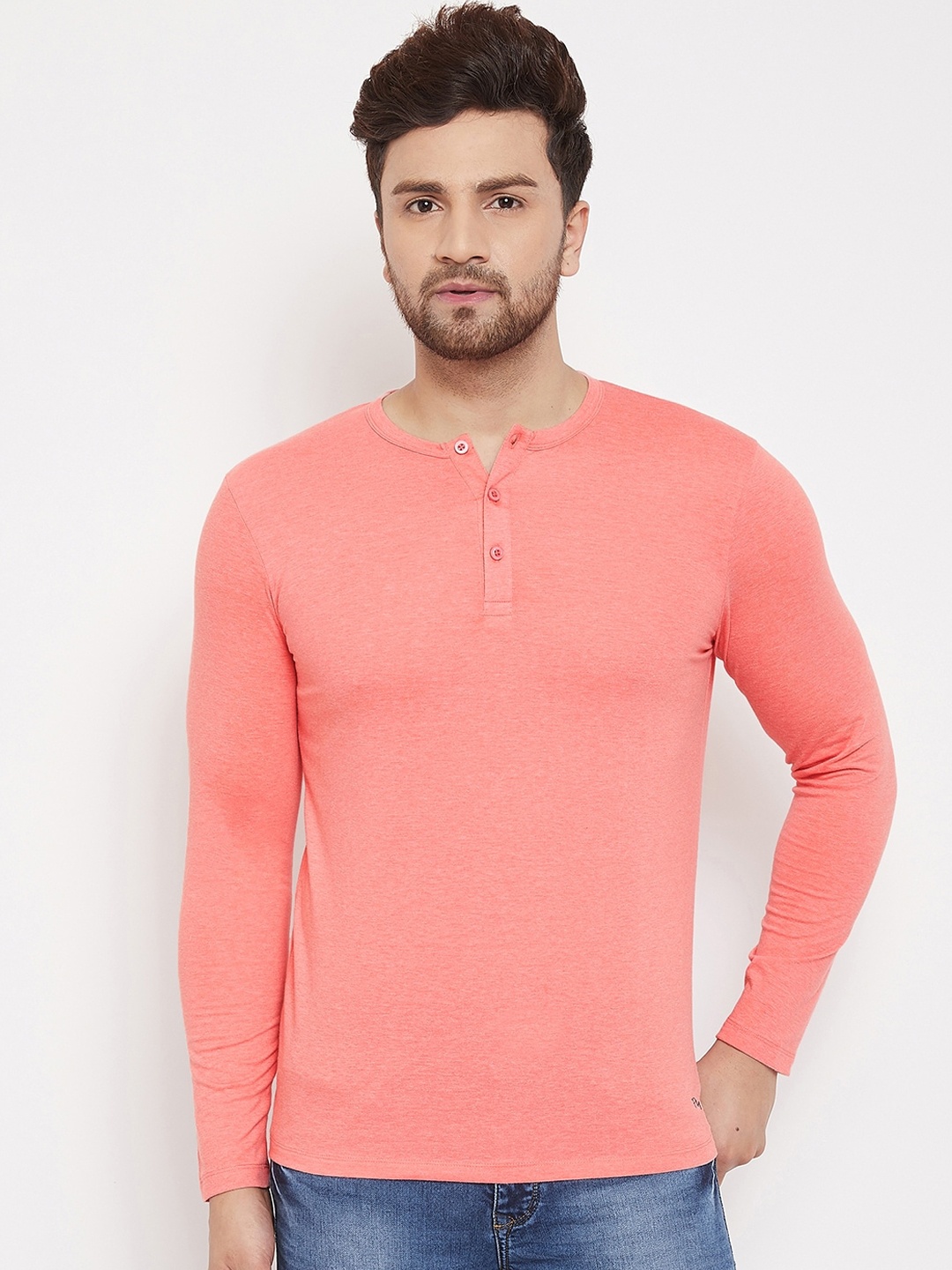 

Plagg Men Peach-Colored Solid Henley Neck T-shirt