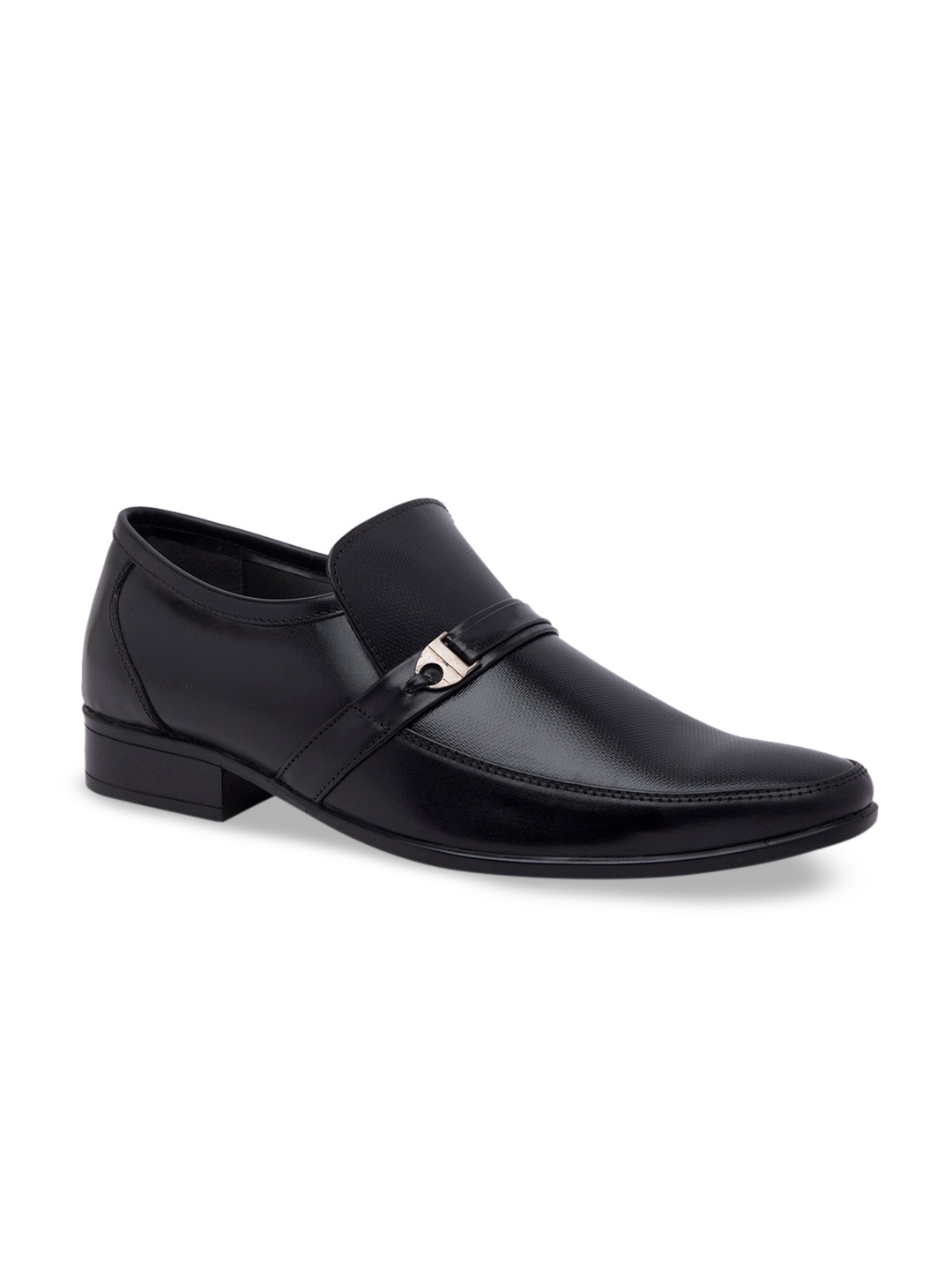 

Regal Men Black Textured Leather Formal Slip-Ons