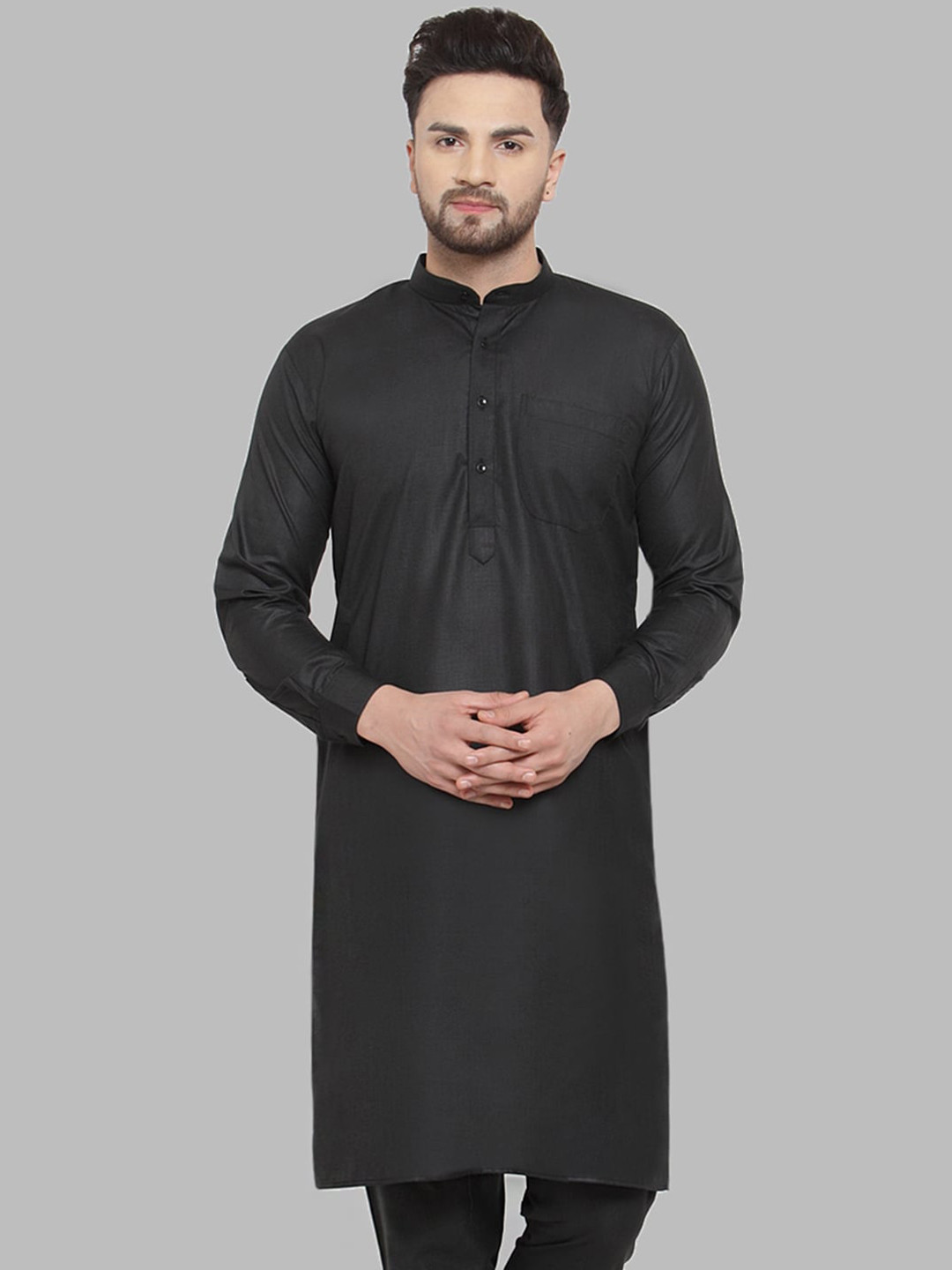 

Jompers Men Black Solid Straight Kurta