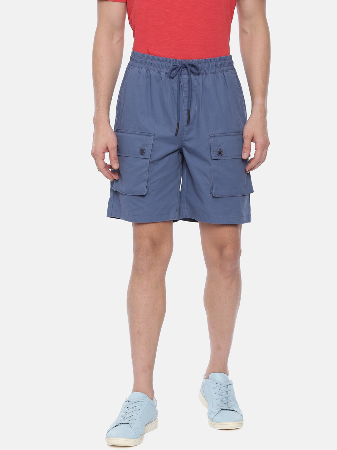 

Breakbounce Men Blue Solid Slim Fit Cargo Shorts