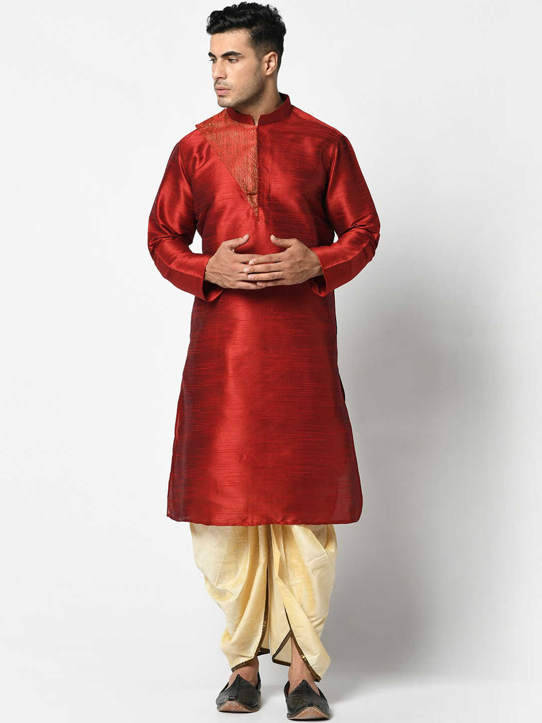 

DEYANN Men Red & Cream-Coloured Solid Kurta with Dhoti Pants