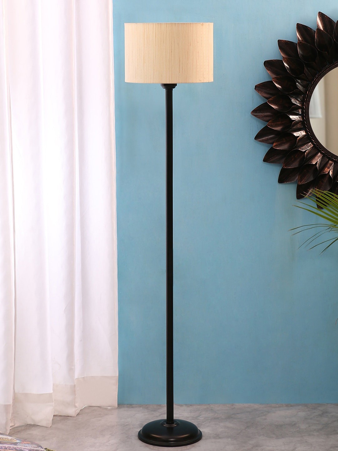 

Devansh Cream-Coloured Solid Traditional Club Lamp with Cotton Shade