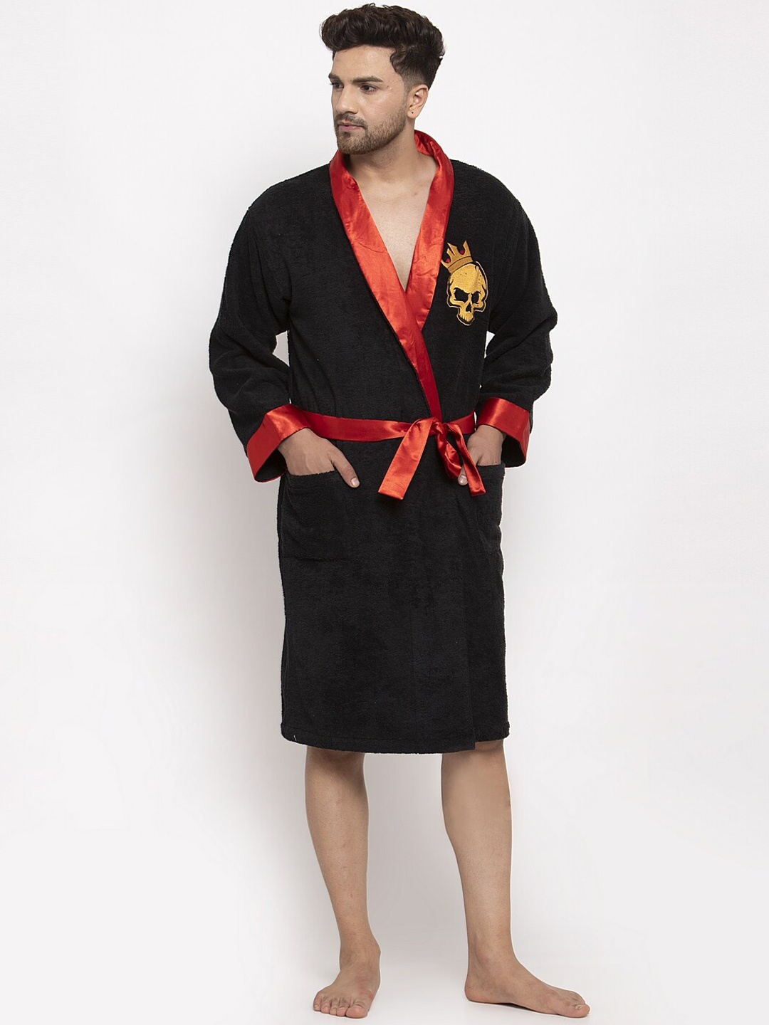 

DECOREALM Unisex Black Embroidered Bathrobe