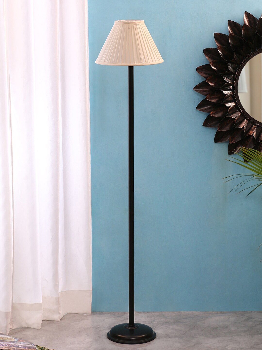 

Devansh Cream-Coloured Solid Contemporary Club Lamp