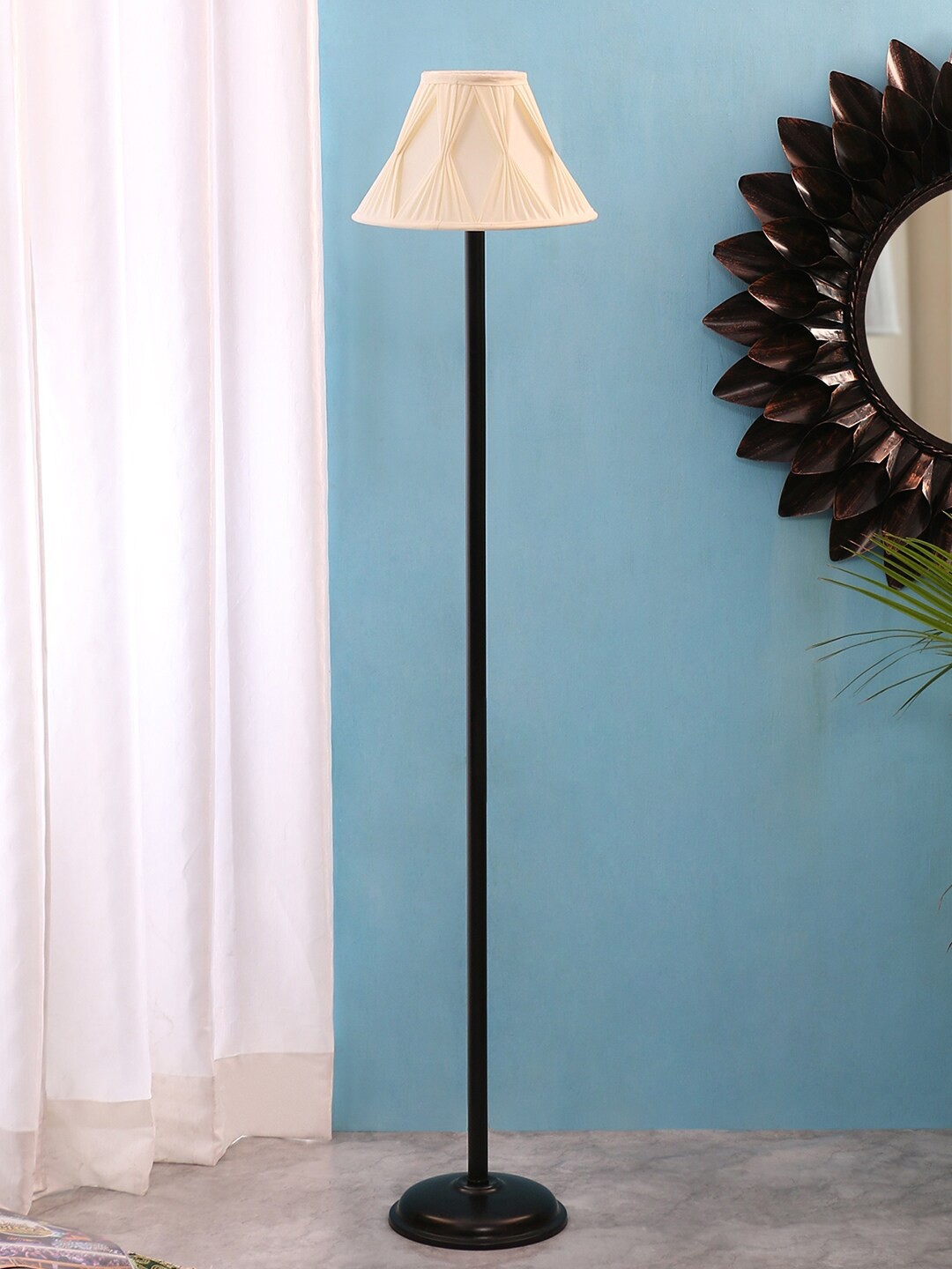 

Devansh Cream-Coloured Solid Traditional Club Lamp