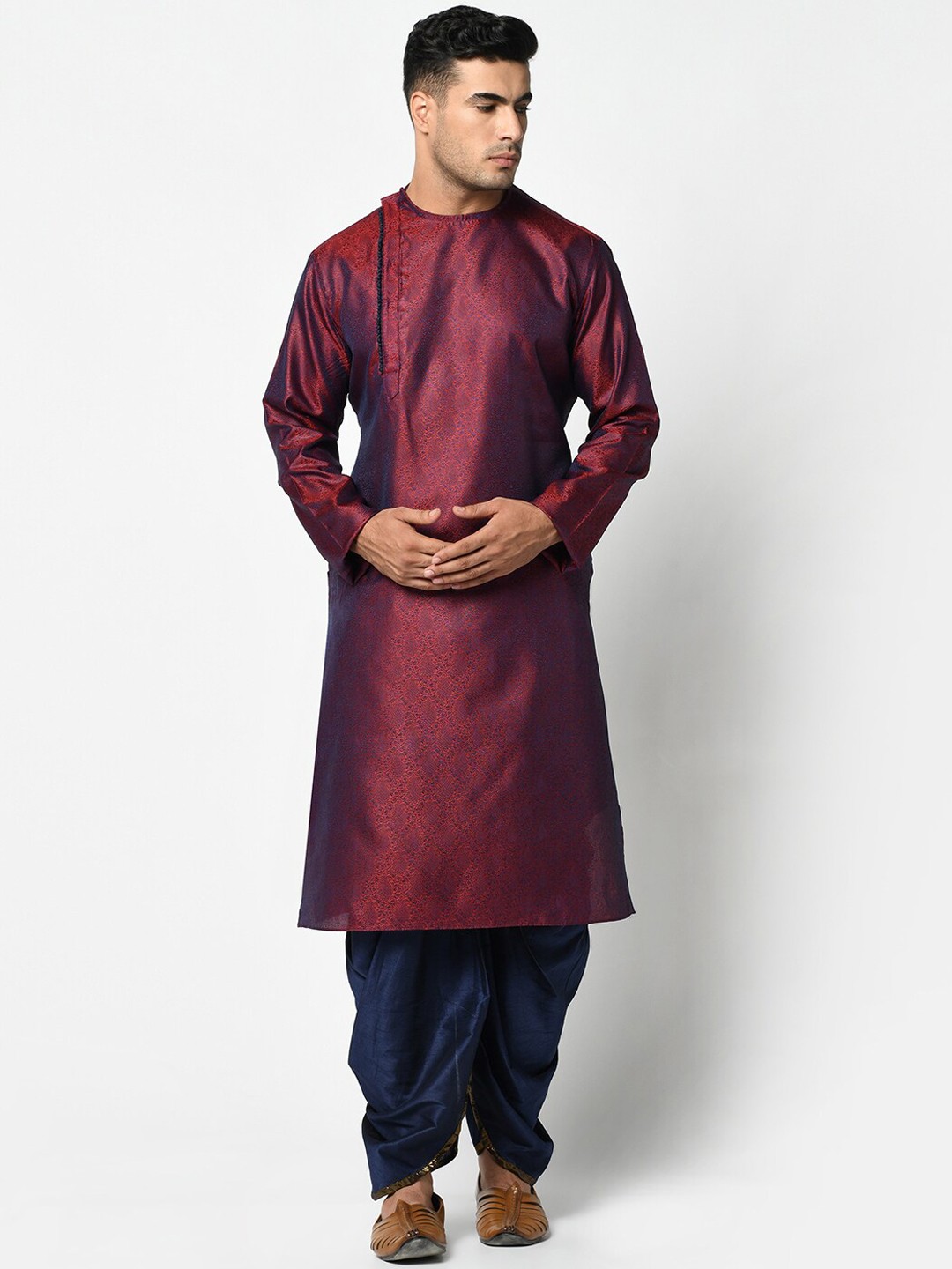 

DEYANN Men Maroon & Navy Blue Solid Silk Kurta with Dhoti Pants