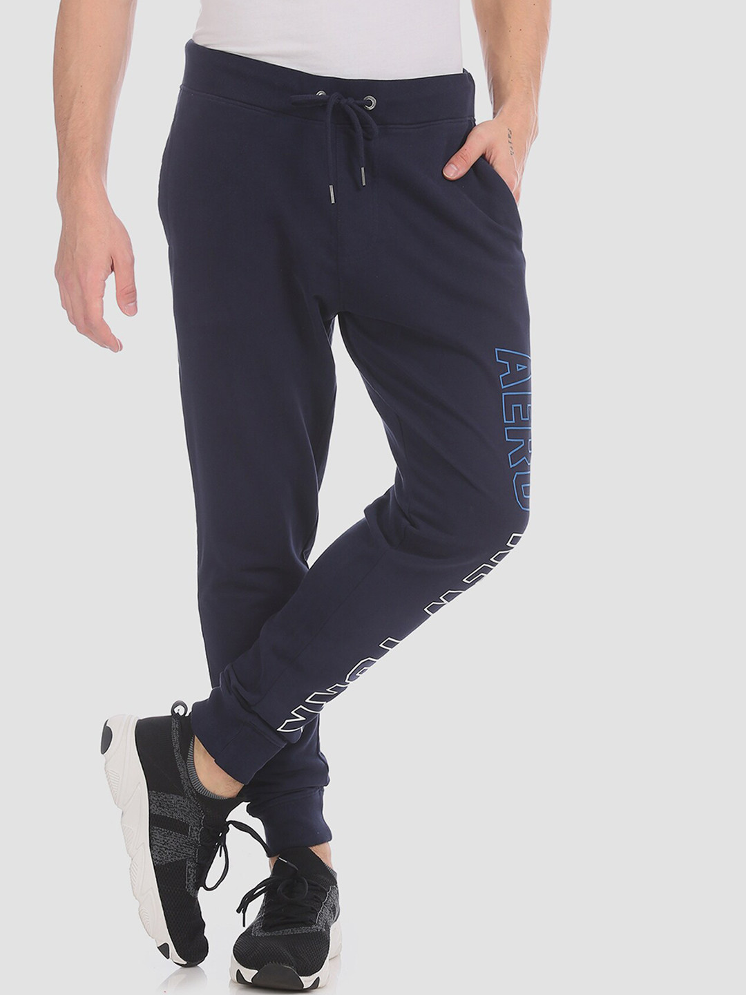 

Aeropostale Men Navy Blue Solid Straigt Fit Joggers