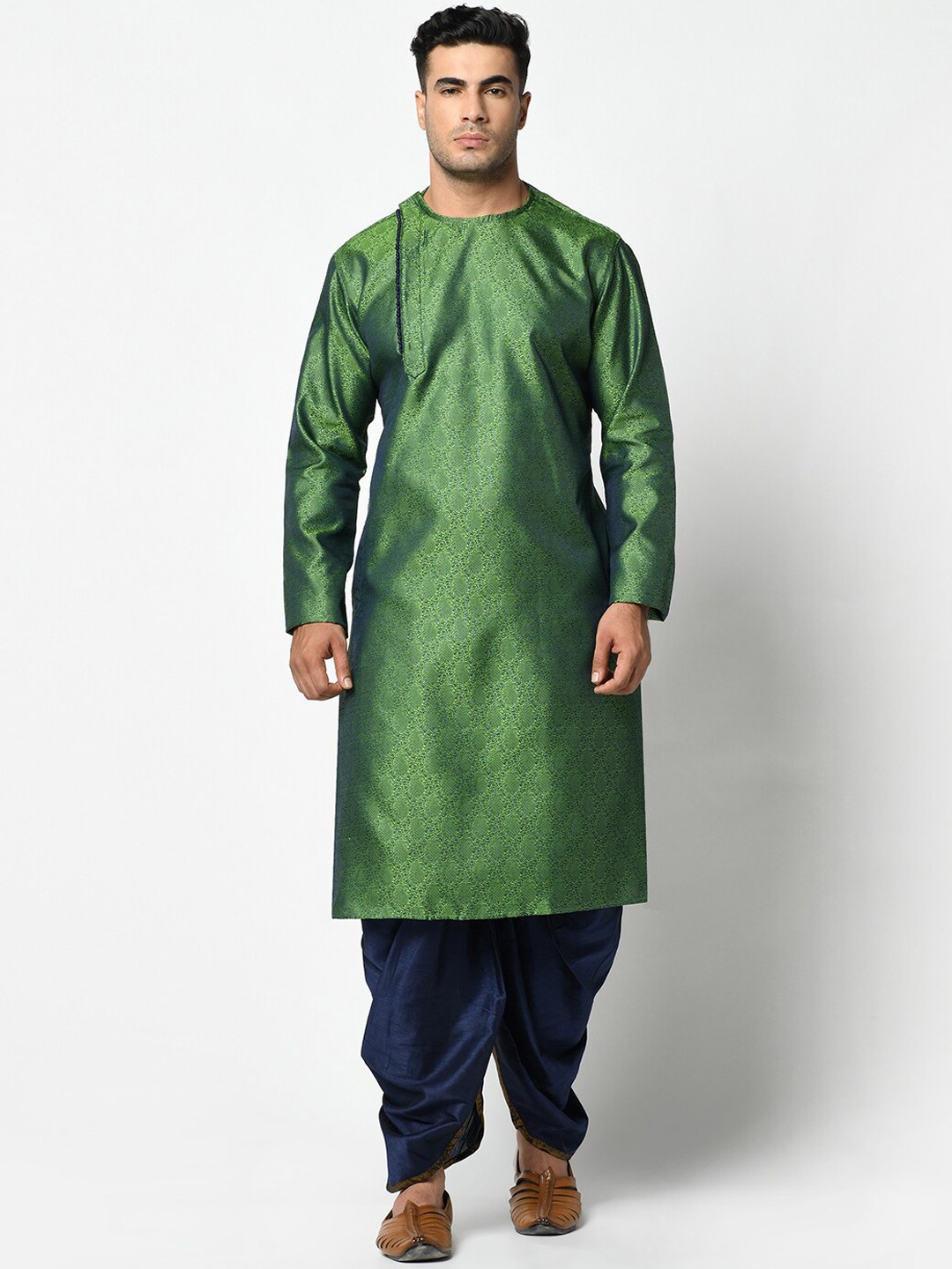 

DEYANN Men Green & Navy Blue Woven Design Kurta with Dhoti Pants