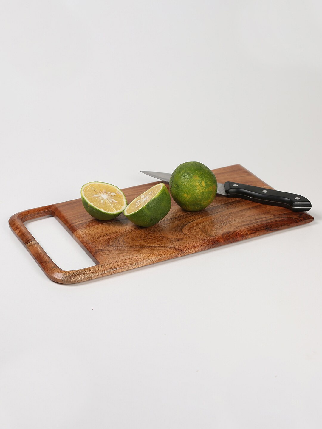 

ellementry Brown ChopNCheese Mango Wood Chopping Board