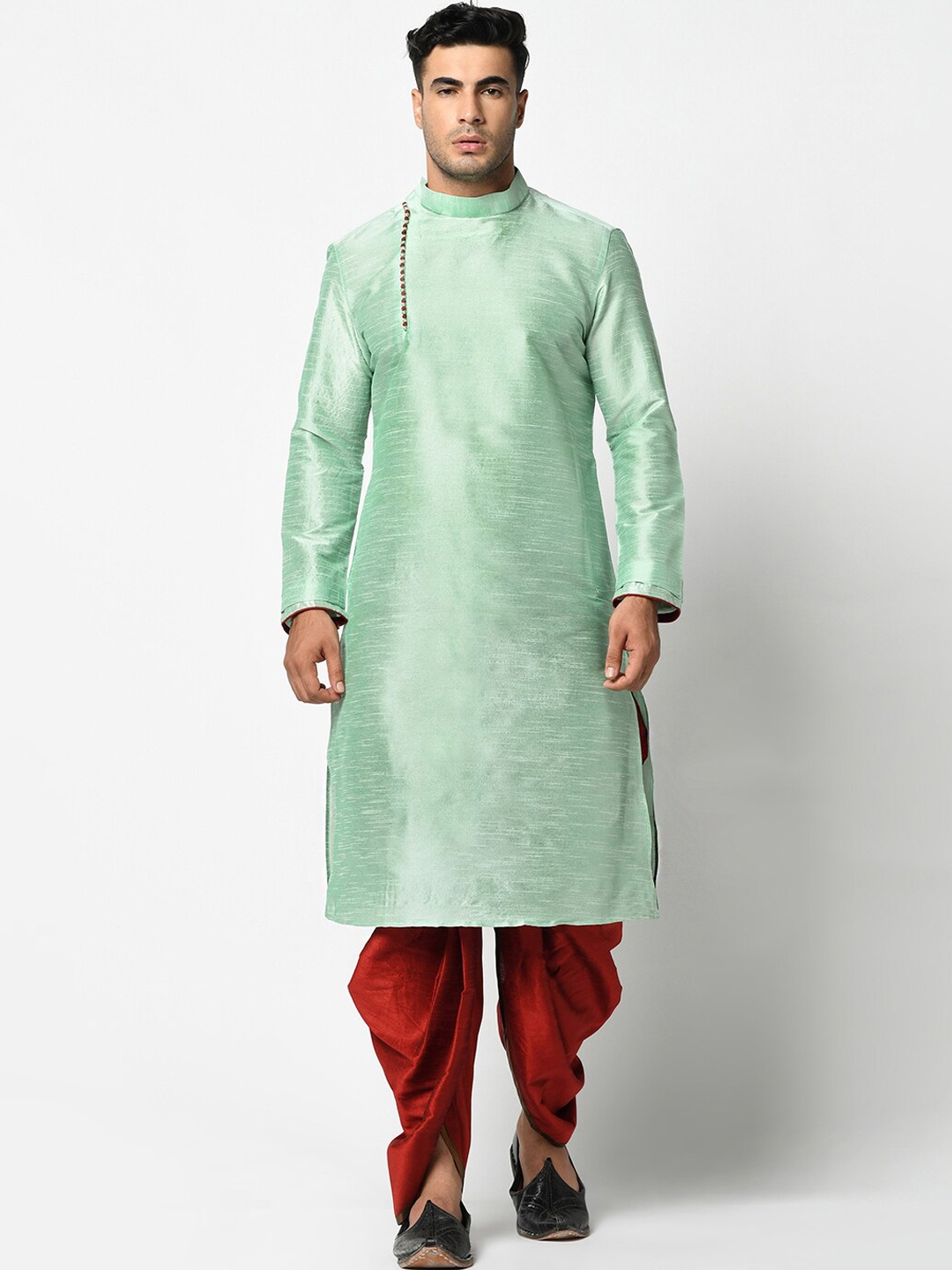 

DEYANN Men Sea Green & Red Solid Kurta with Patiala