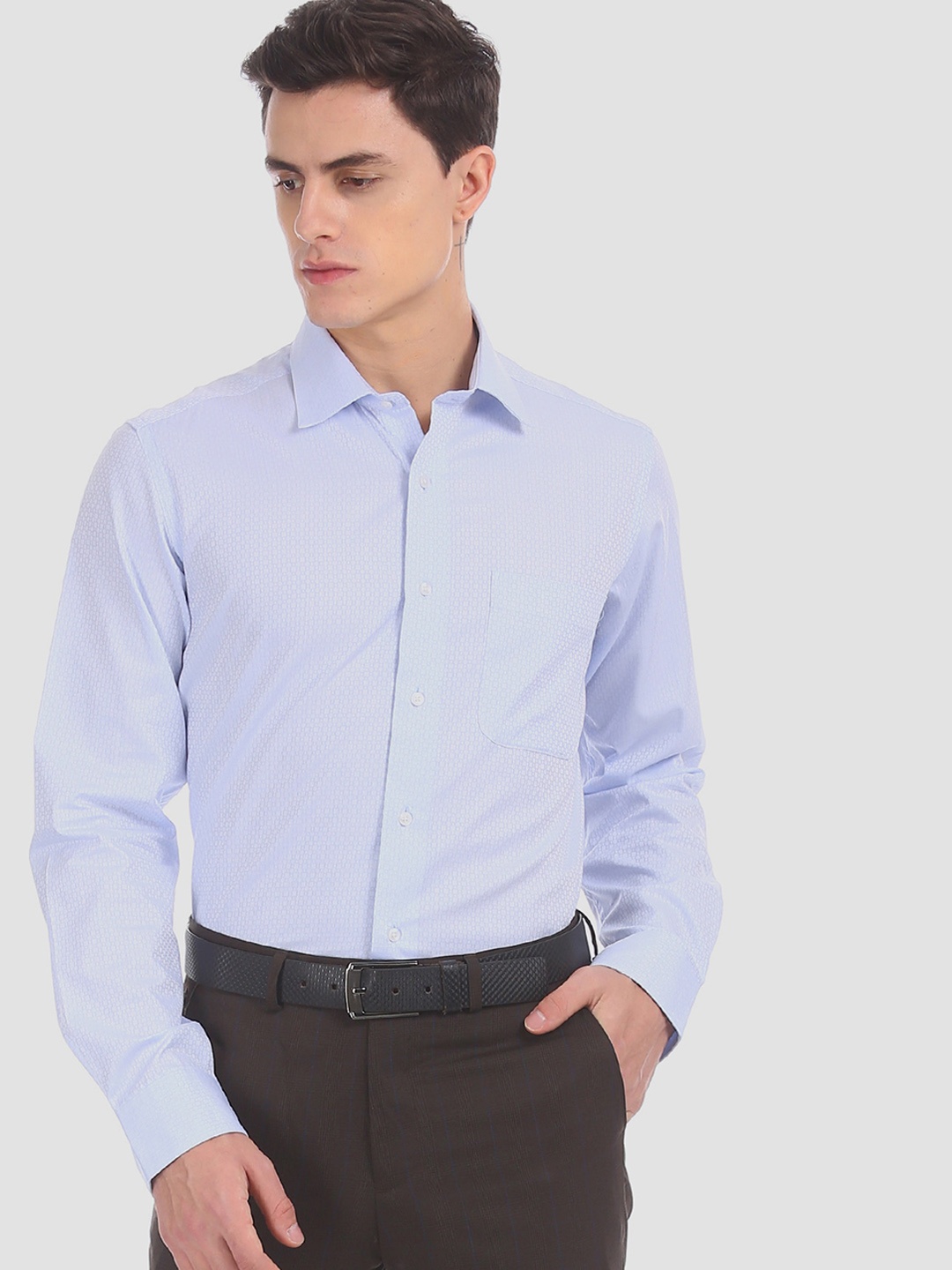 

Arrow Men Blue Regular Fit Printed Formal Shirt