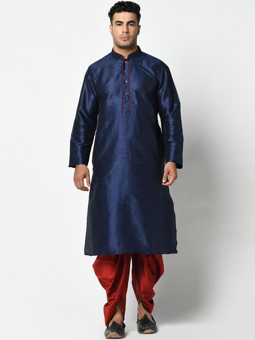 

DEYANN Men Navy Blue & Red Solid Silk Kurta with Dhoti Pants