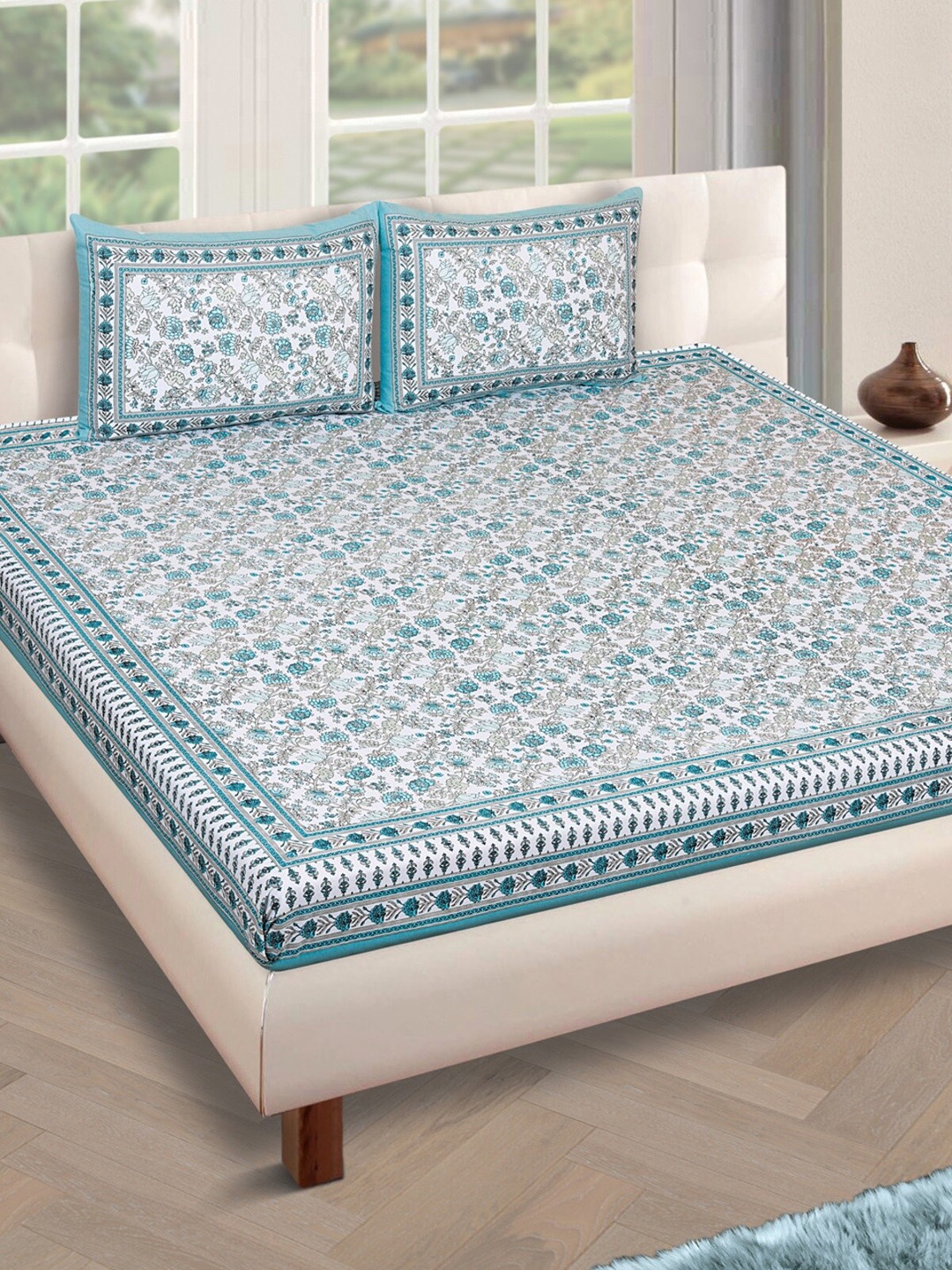 

ROMEE White & Blue Floral 180 TC Cotton 1 King Bedsheet with 2 Pillow Covers