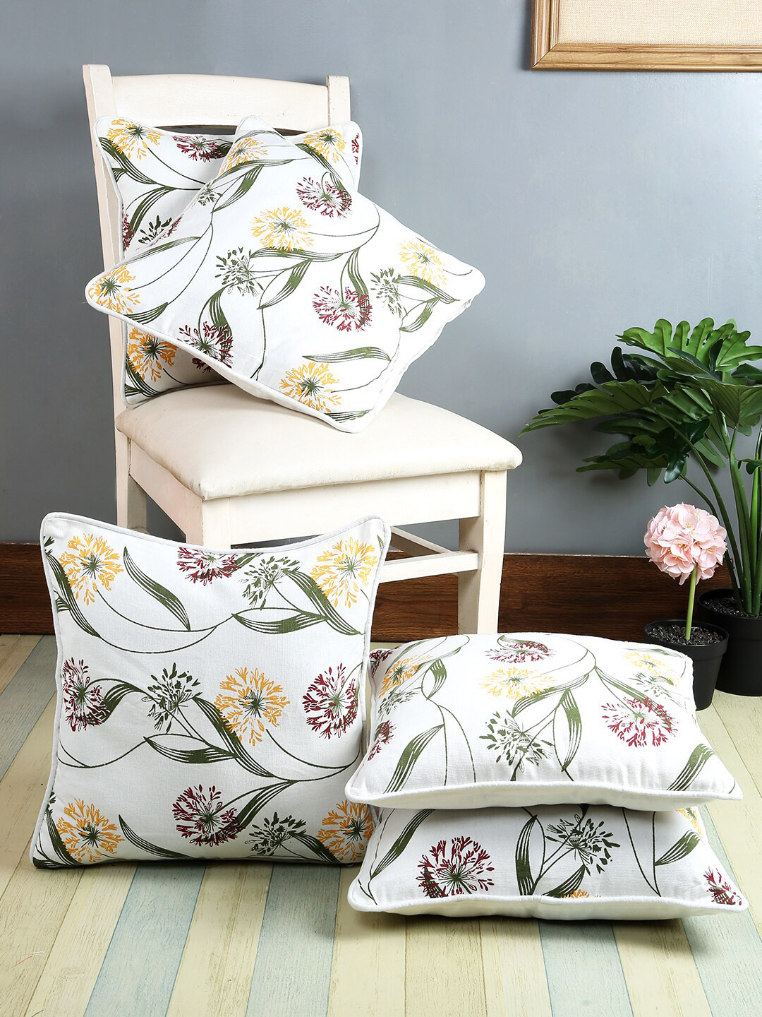 

Soumya Green Set of 5 Floral Square Cushion Covers