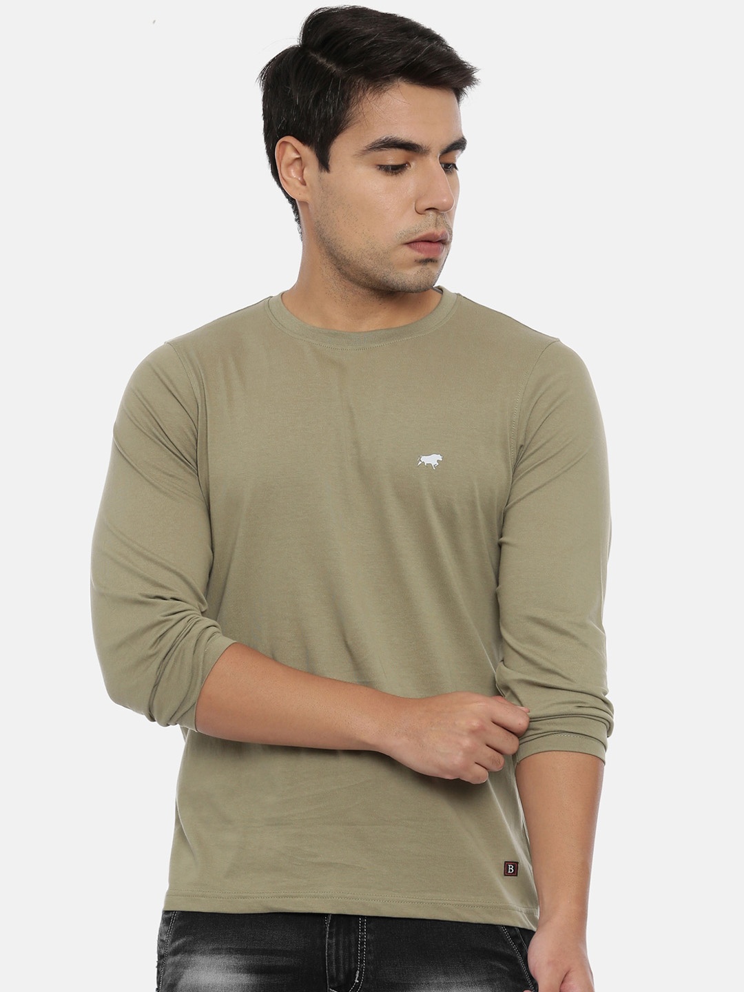 

Bushirt Men Khaki Solid Henley Neck T-shirt