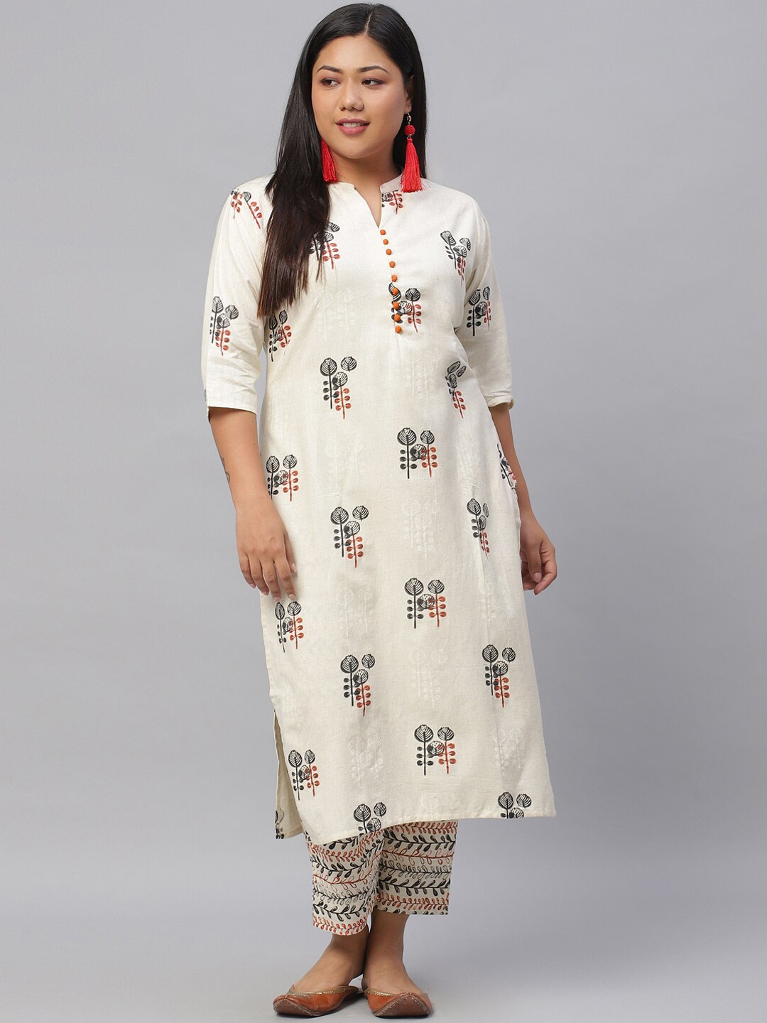 

EXTRA LOVE BY LIBAS Plus Size Women Off White Floral Printed Cotton Kurta with Trousers