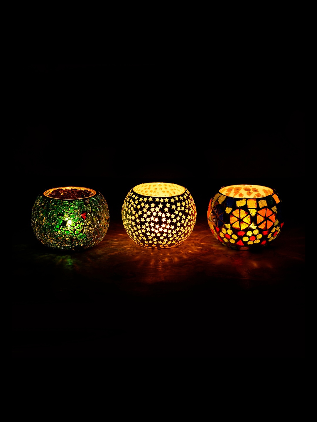 

eCraftIndia Set Of 3 Mosiac Glass Decorative Tea Light Holder, Multi