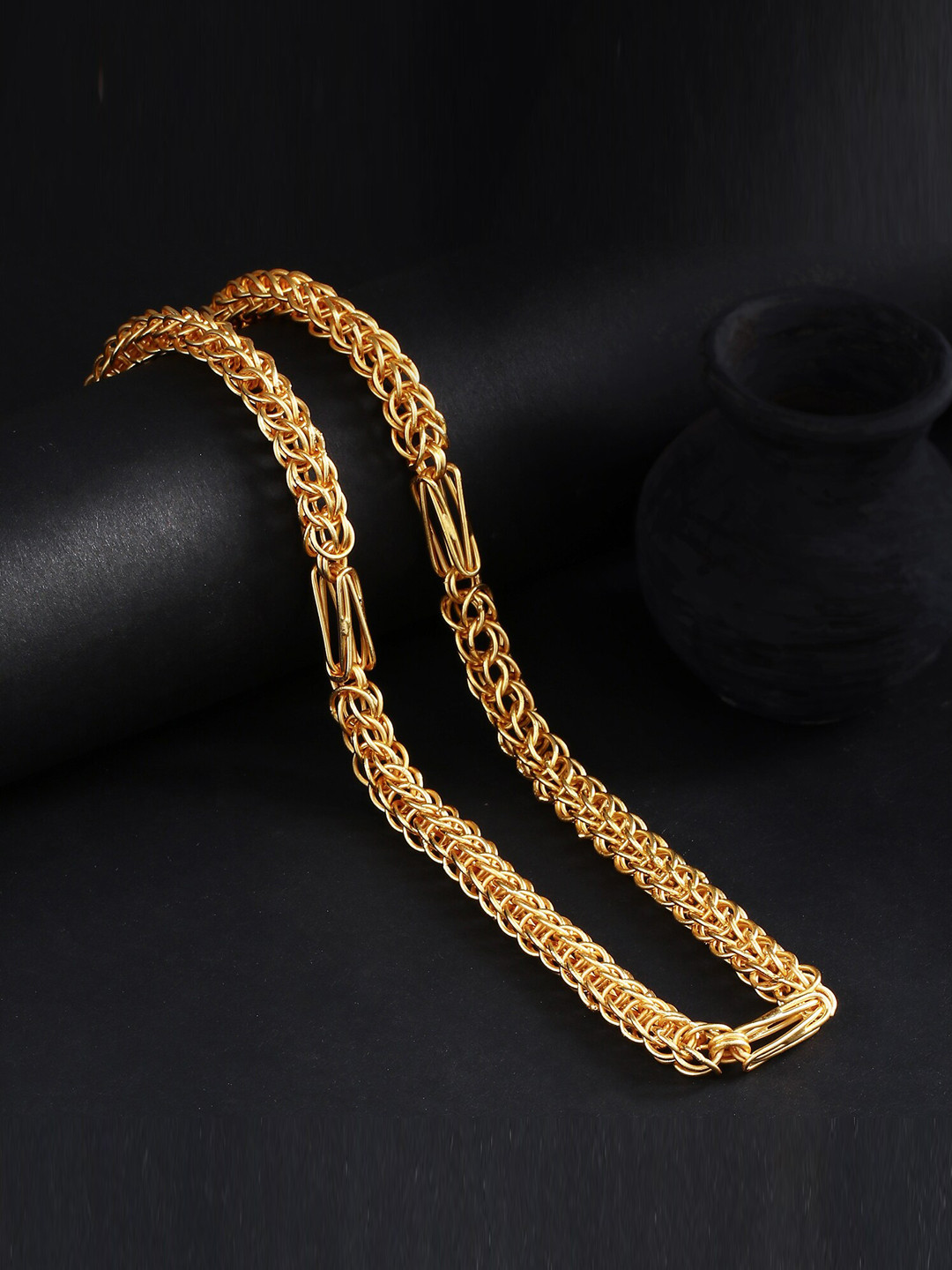 

Sukkhi Men Gold-Plated Alloy Chain