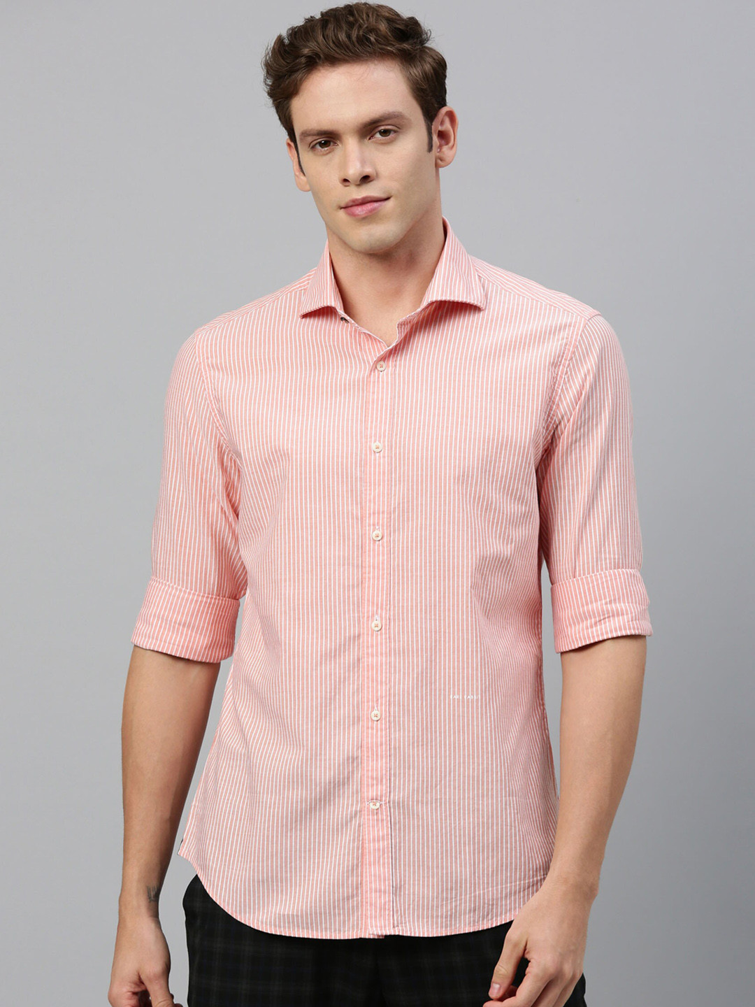 

RARE RABBIT Men Pink Regular Fit Solid Casual Shirt