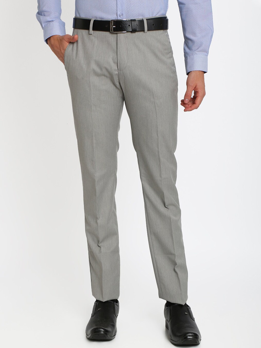 

Crocodile Men Grey Smart Slim Fit Solid Formal Trousers
