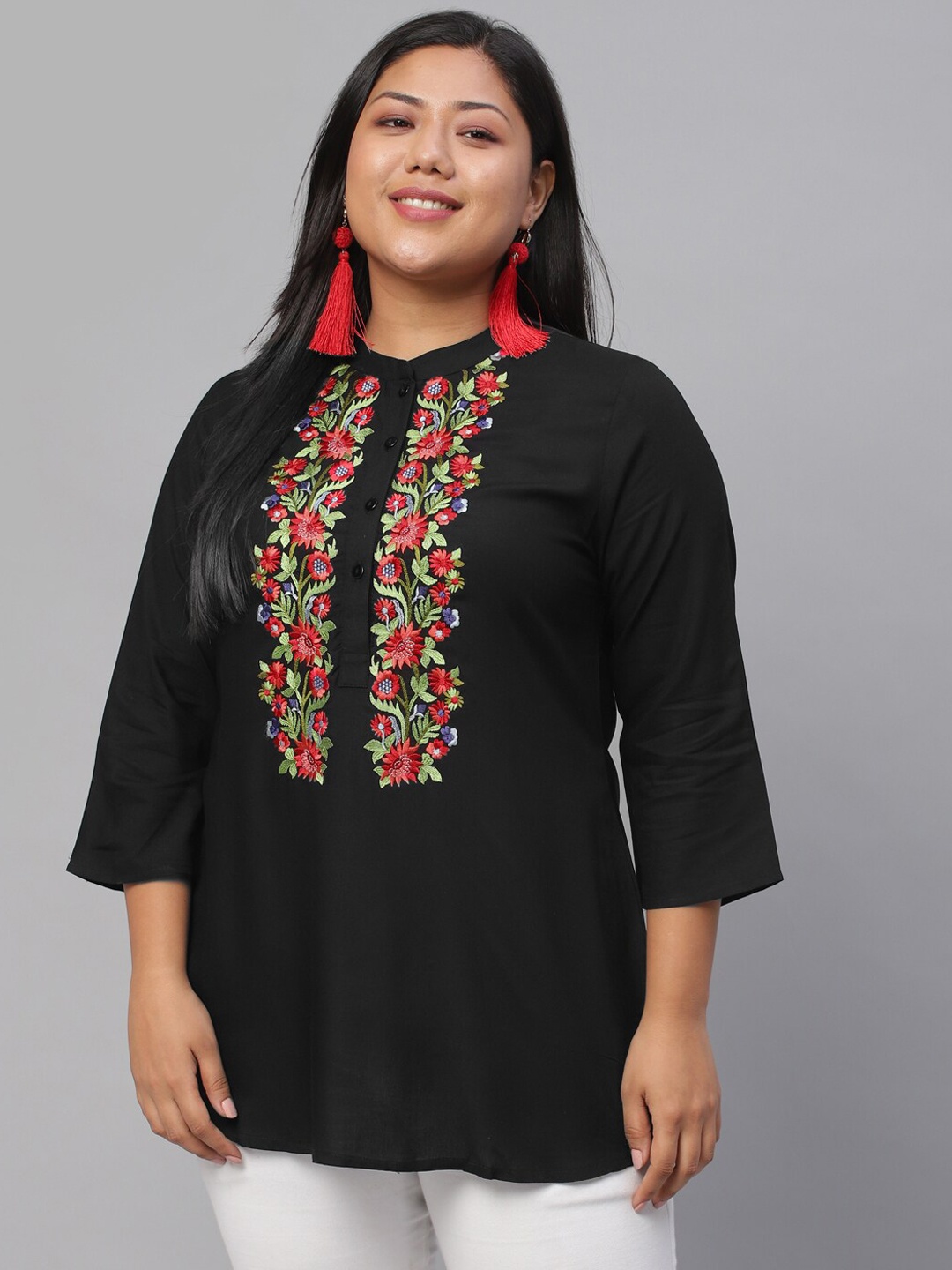 

EXTRA LOVE BY LIBAS Plus Size Black & Red Floral Embroidered Thread Work Thread Work Kurti