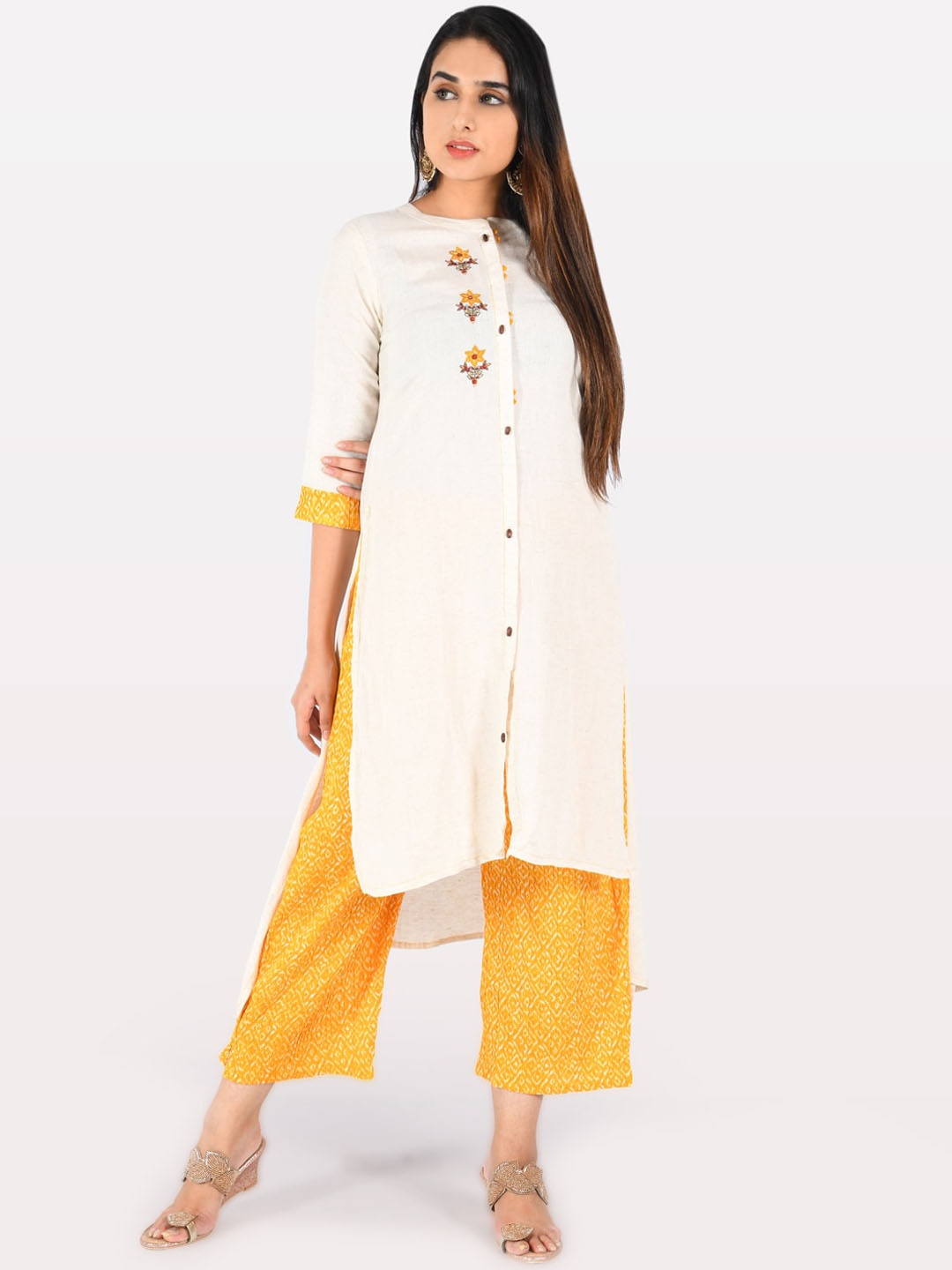 Neerus Women Off-White & Yellow Embroidered Straight Kurta