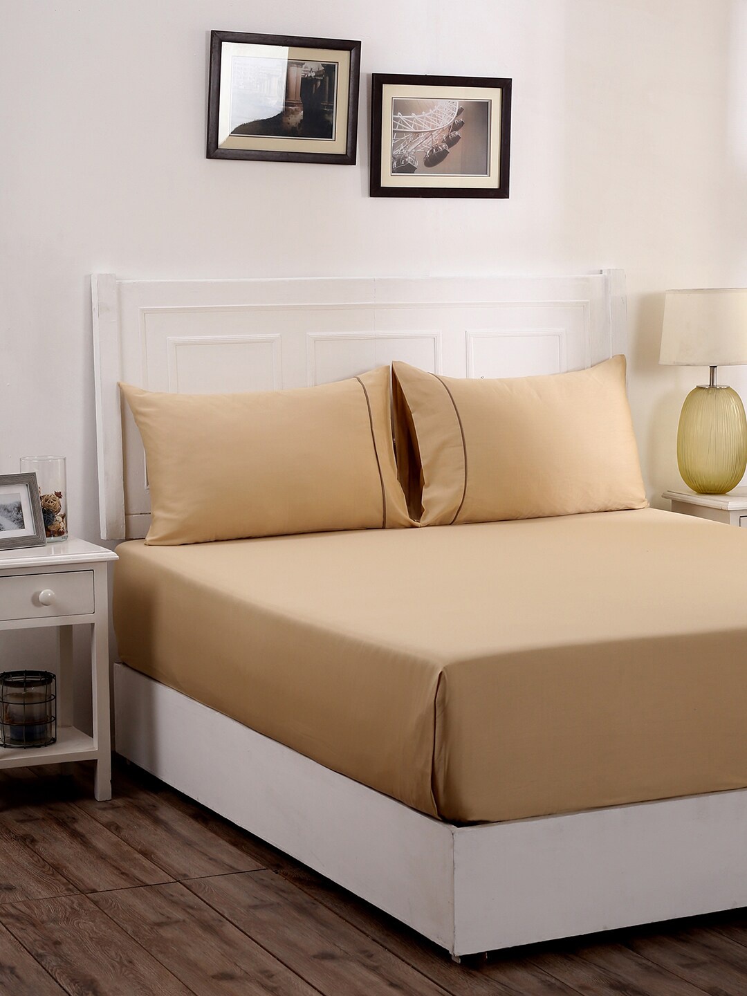

MASPAR Gold-Coloured Solid 300 TC Cotton 1 Queen Bedsheet with 2 Pillow Covers