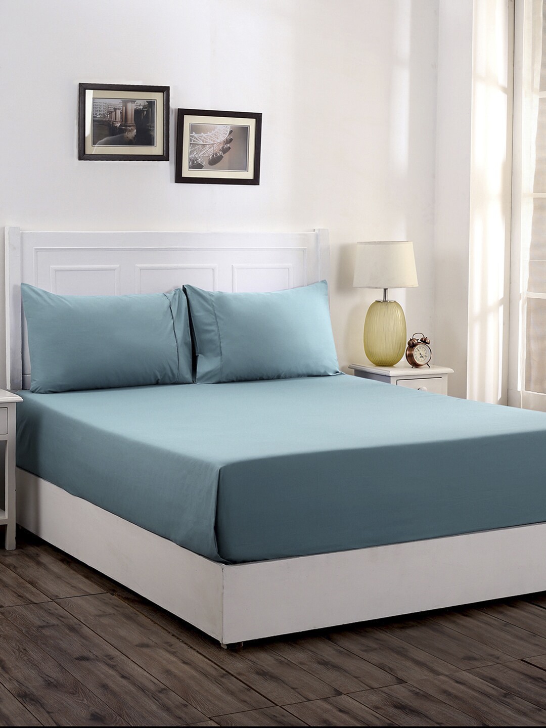 

MASPAR Blue Solid 200 TC Cotton 1 King Bedsheet with 2 Pillow Covers