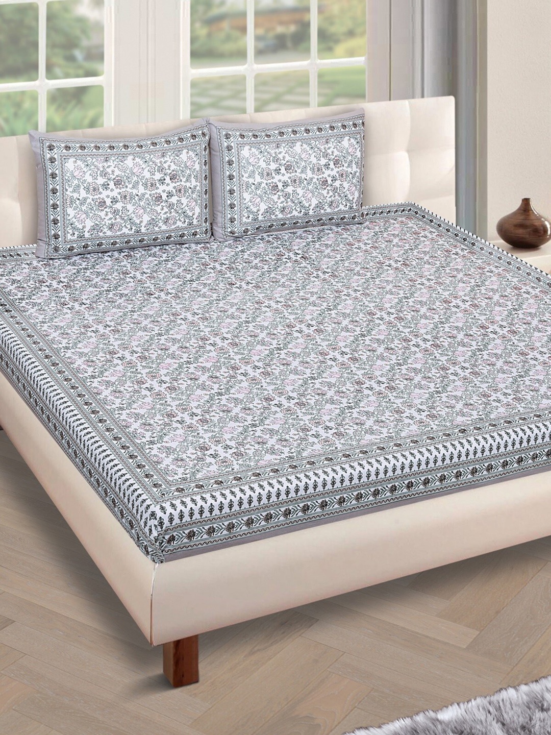 

ROMEE White & Pink Floral 180 TC Cotton 1 King Bedsheet with 2 Pillow Covers