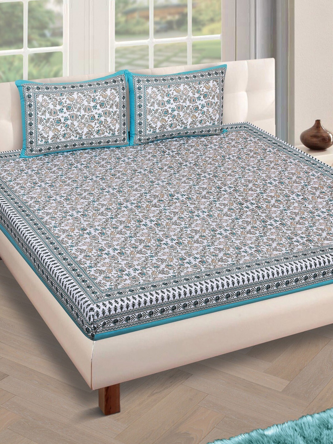 

ROMEE White & Blue Floral 180 TC Cotton 1 King Bedsheet with 2 Pillow Covers