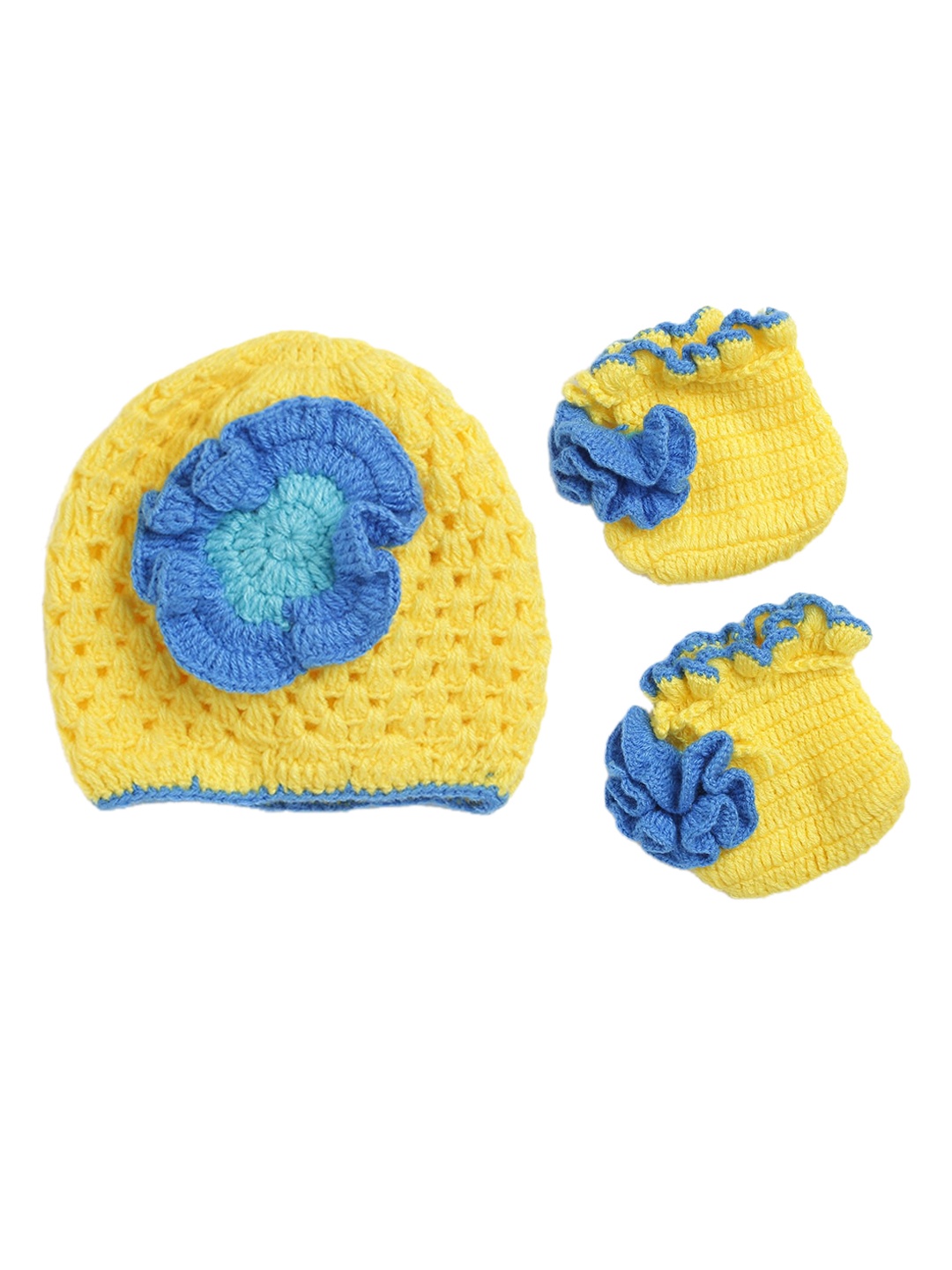 

CHUTPUT Unisex Kids Yellow & Blue Embroidered Beanie Cap & Socks