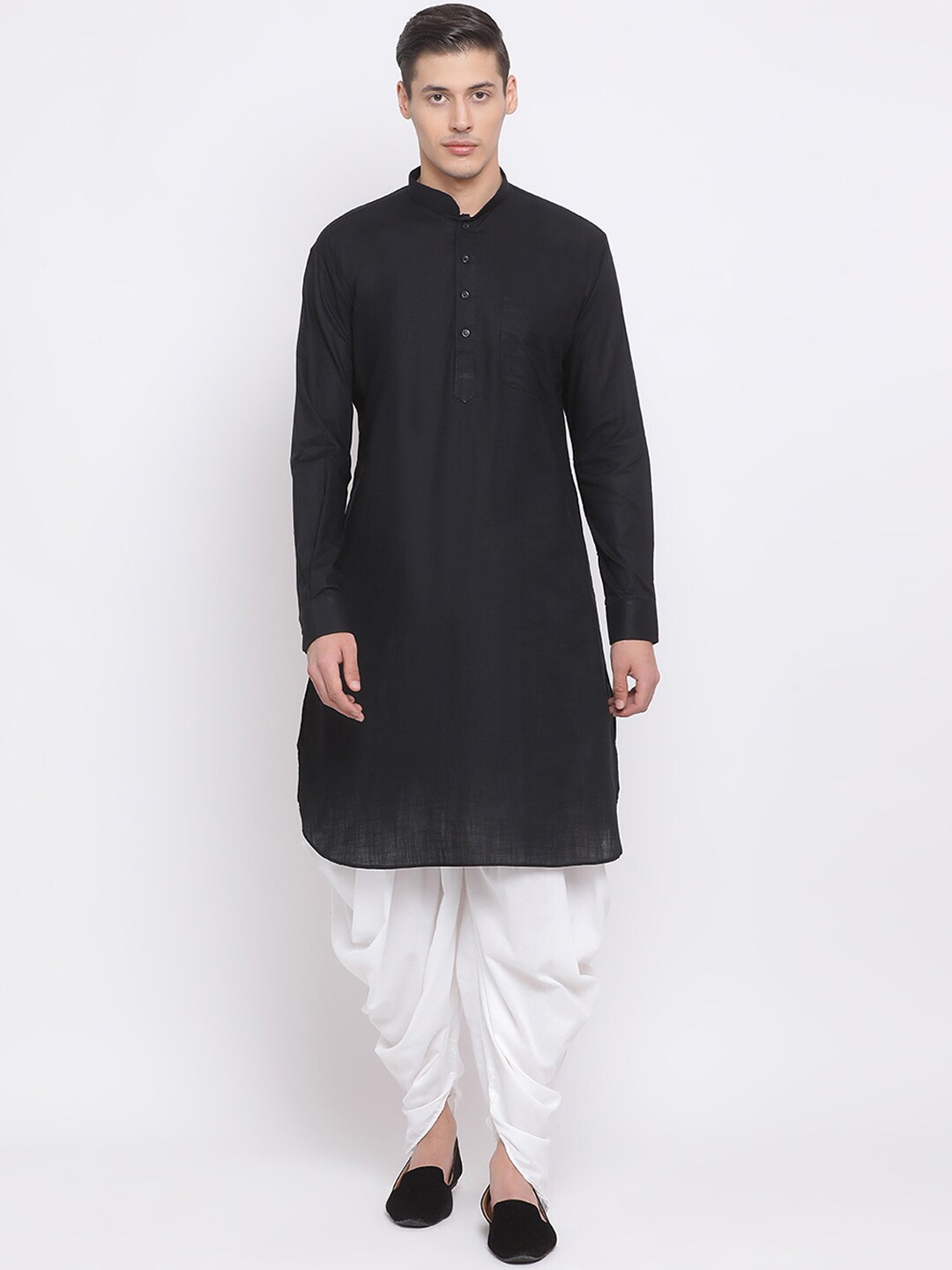 

VASTRAMAY Men Black & White Solid Kurta with Dhoti Pants