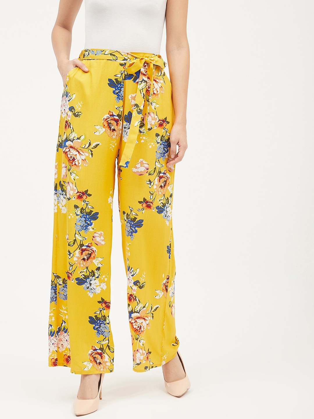 

Harpa Women Yellow Regular Fit Printed Parallel Trousers