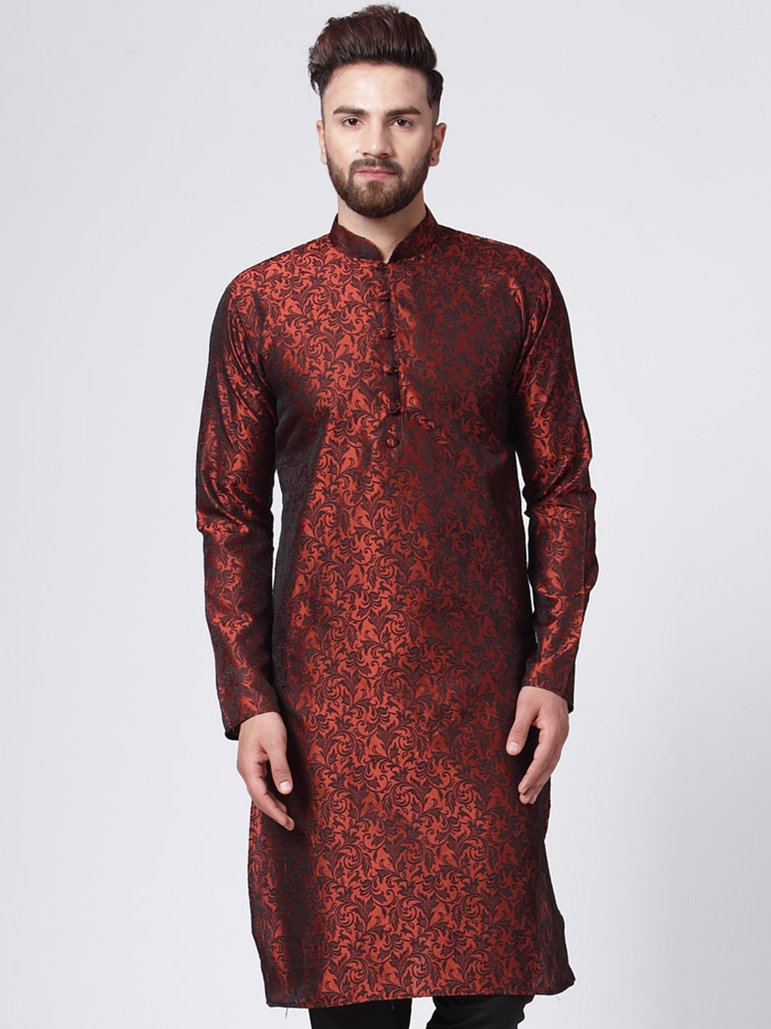 

Jompers Men Maroon Woven Design Straight Kurta