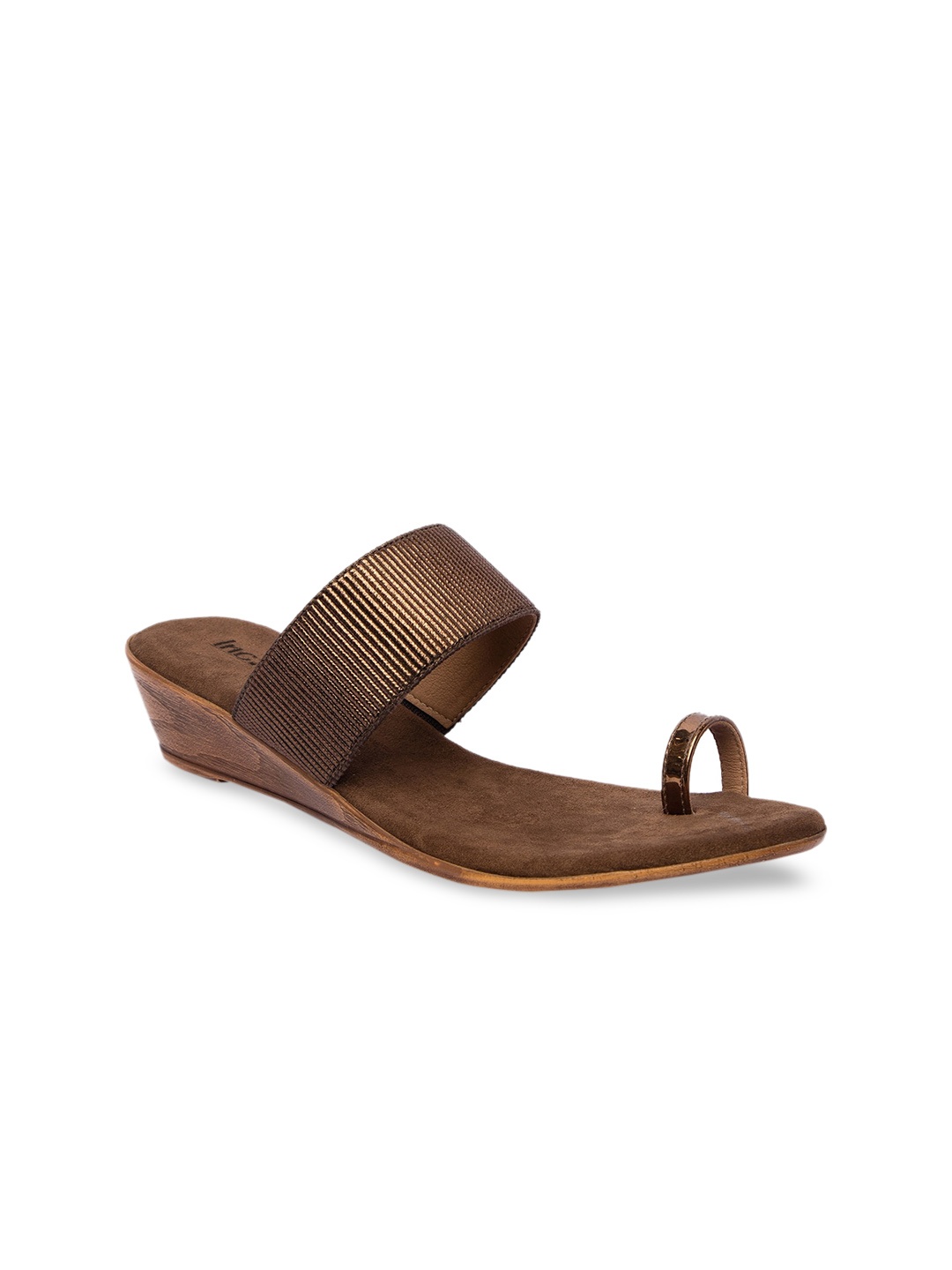 

Inc 5 Women Gold-Toned Solid Sandals