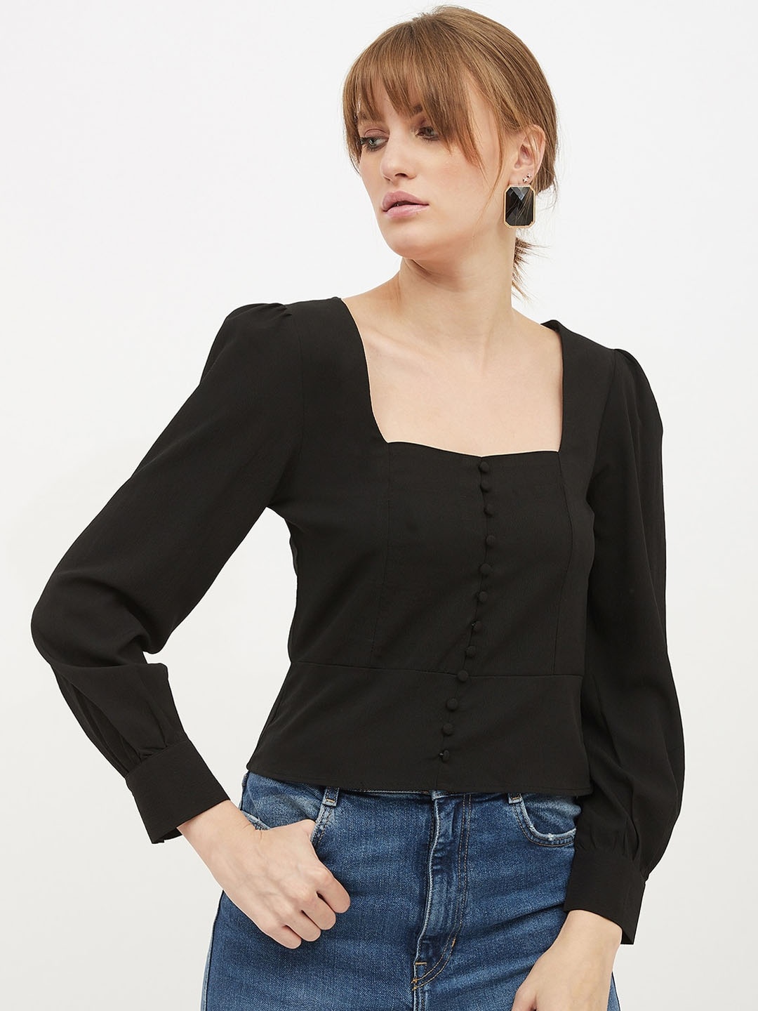 

Harpa Women Black Solid Crop Top