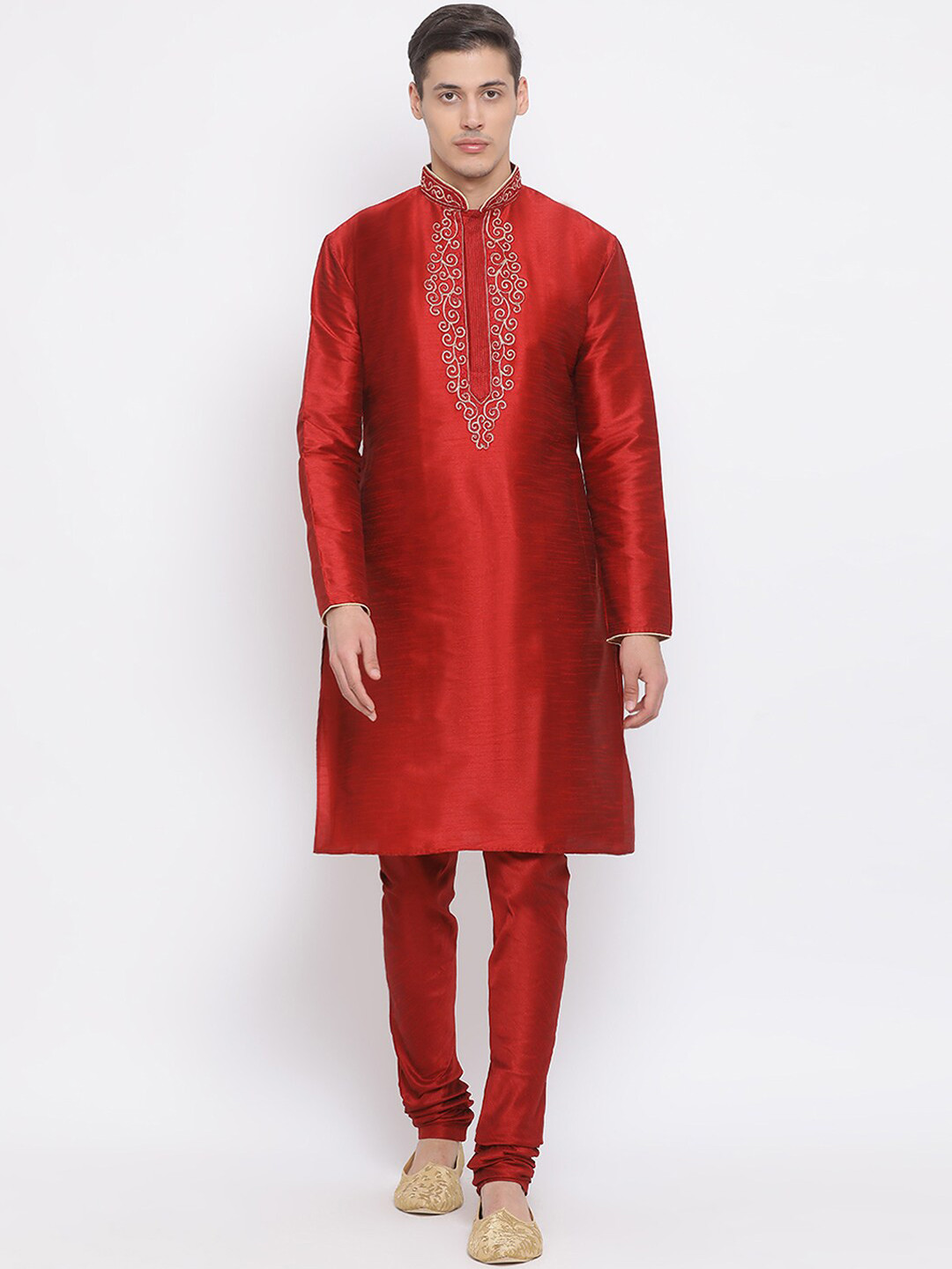

VASTRAMAY Men Maroon Solid Kurta with Pyjamas