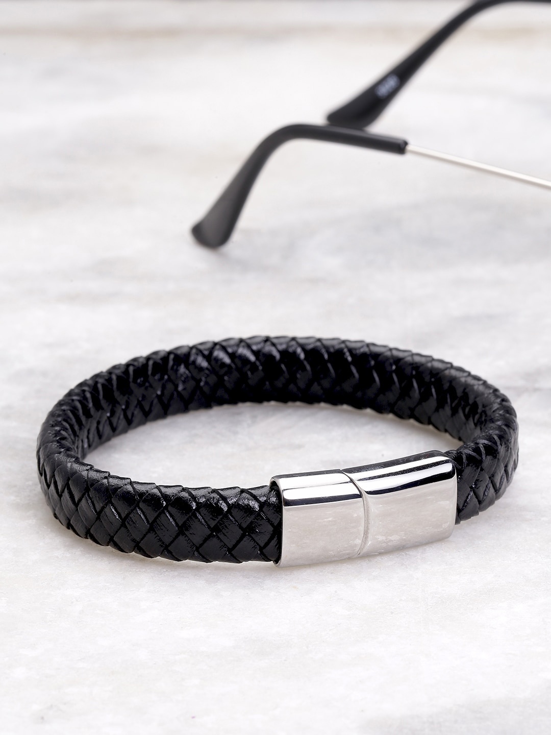 

Yellow Chimes Men Black & Silver-Toned Leather Wraparound Bracelet
