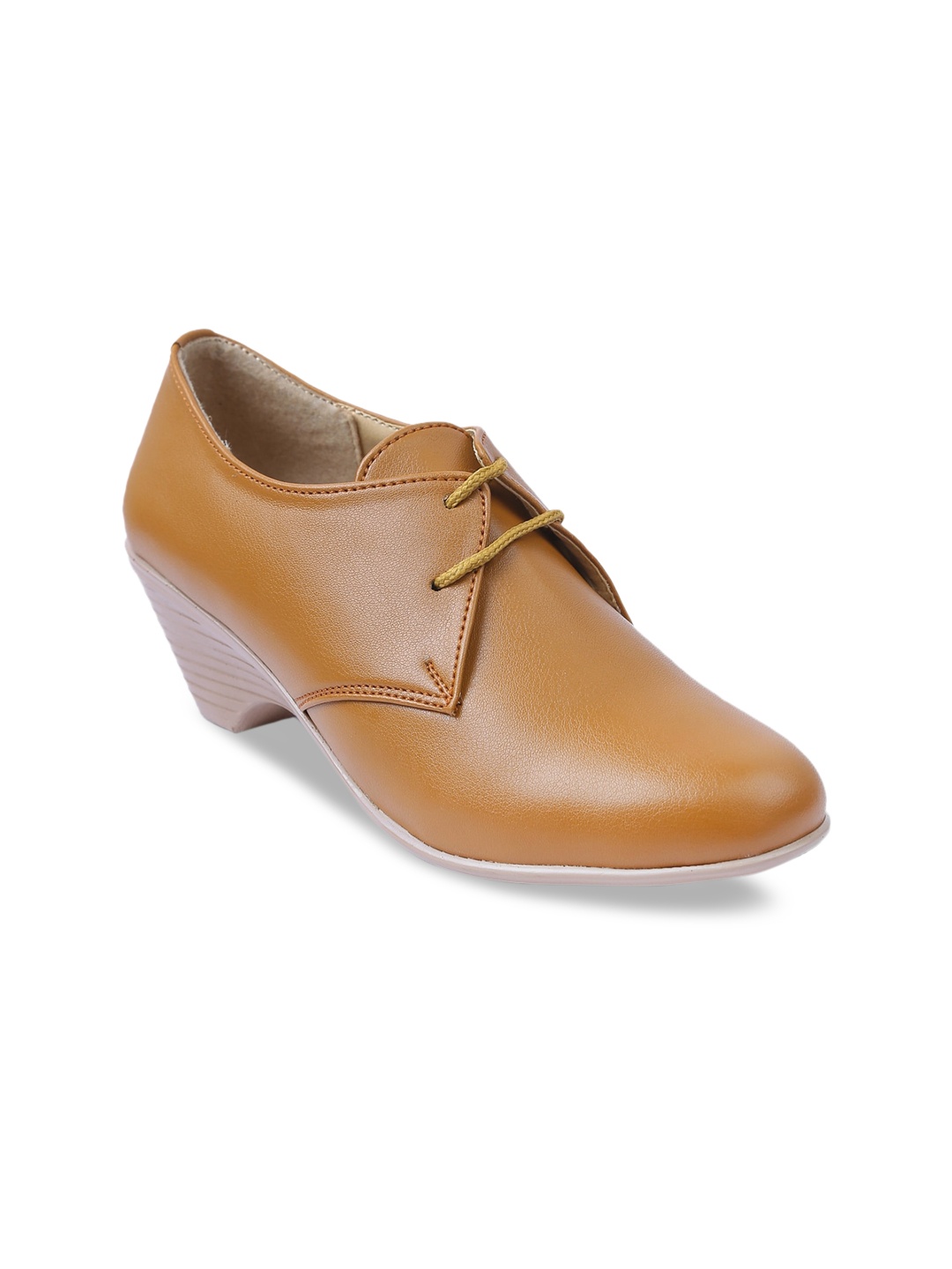 

VALIOSAA Women Beige Solid Block Sandals