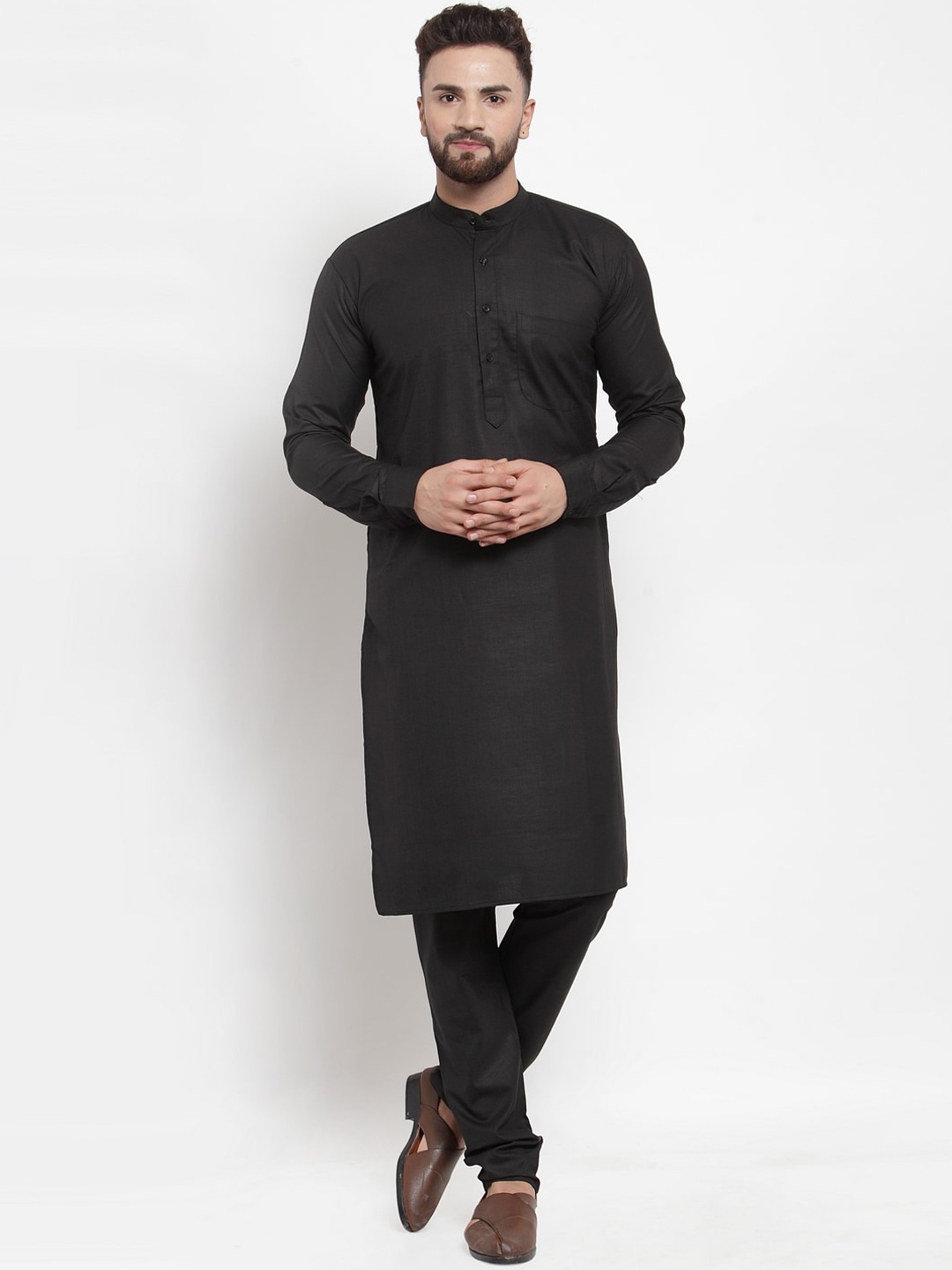 

Jompers Men Black Solid Kurta with Churidar